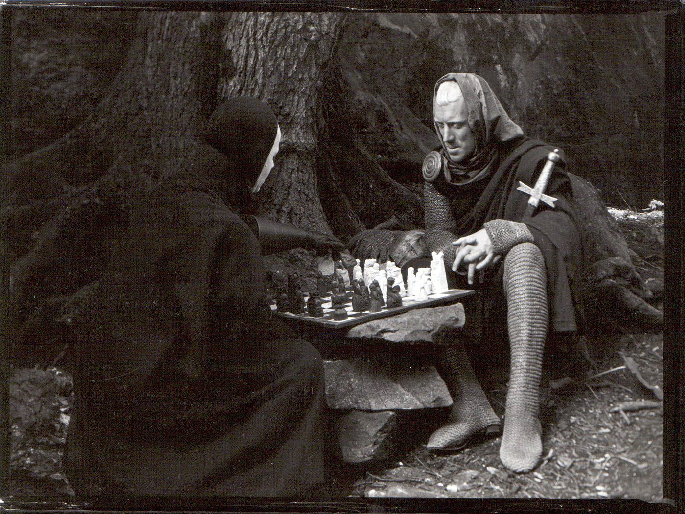 Antonius Block vs. Death in a game of chess from the movie Seventh Seal  by Ingmar Bergman (1957) : r/OldSchoolCool