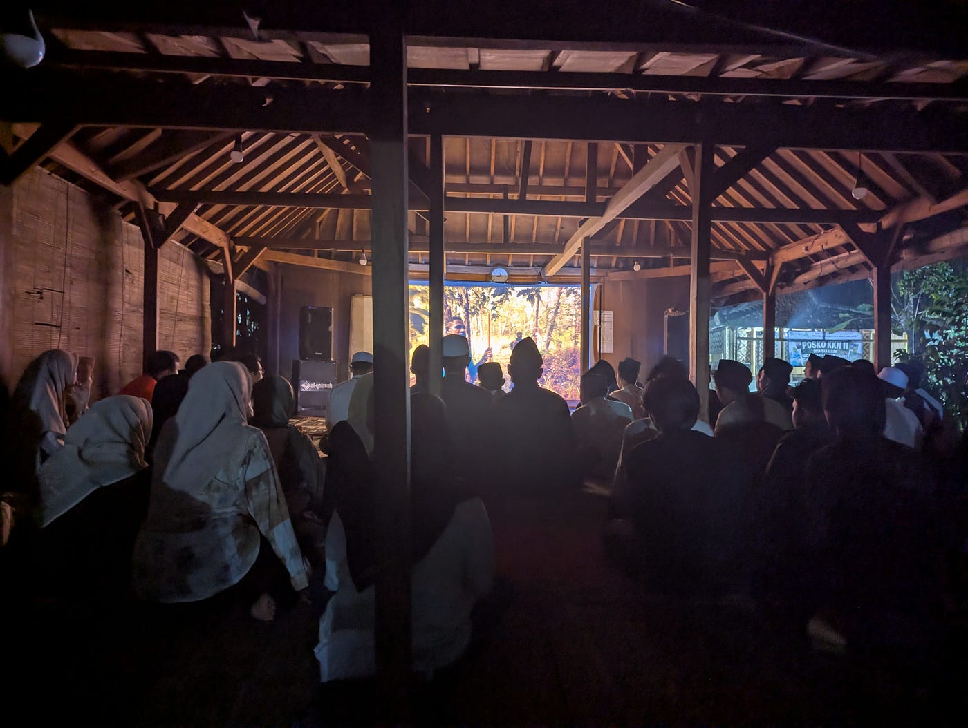 Pesta Babi di Pesantren