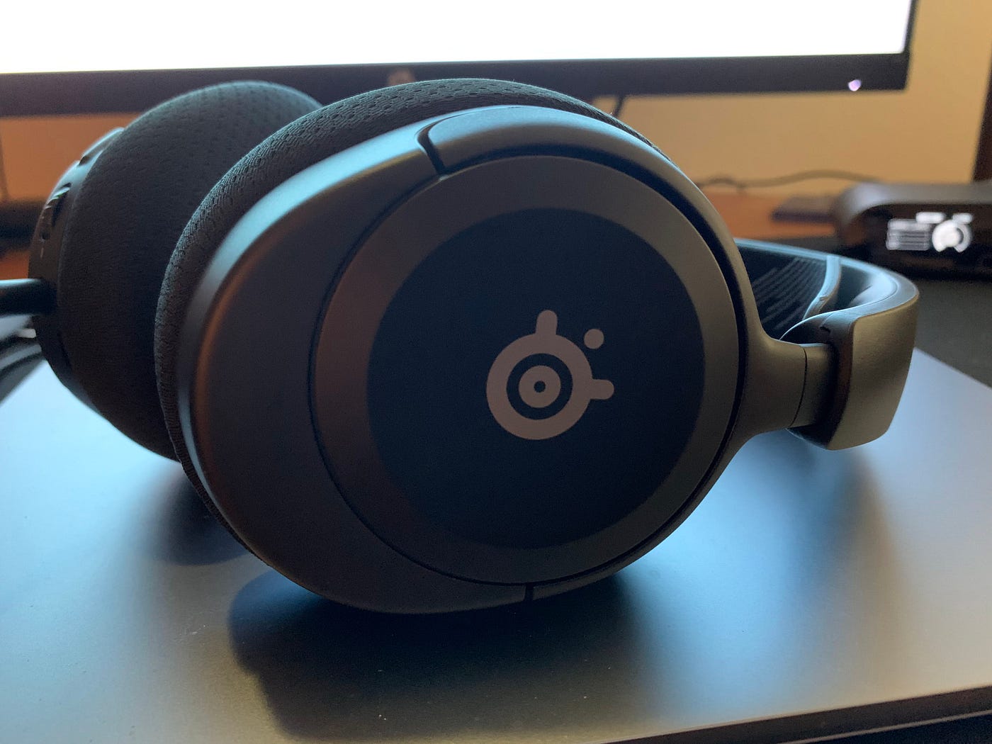 SteelSeries Arctis Nova 1 review: Quality at an affordable price - Dexerto