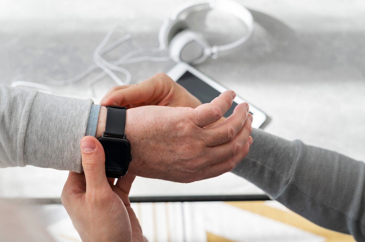 Your Smartwatch Can’t Diagnose You. But It Can Make You Pay Attention