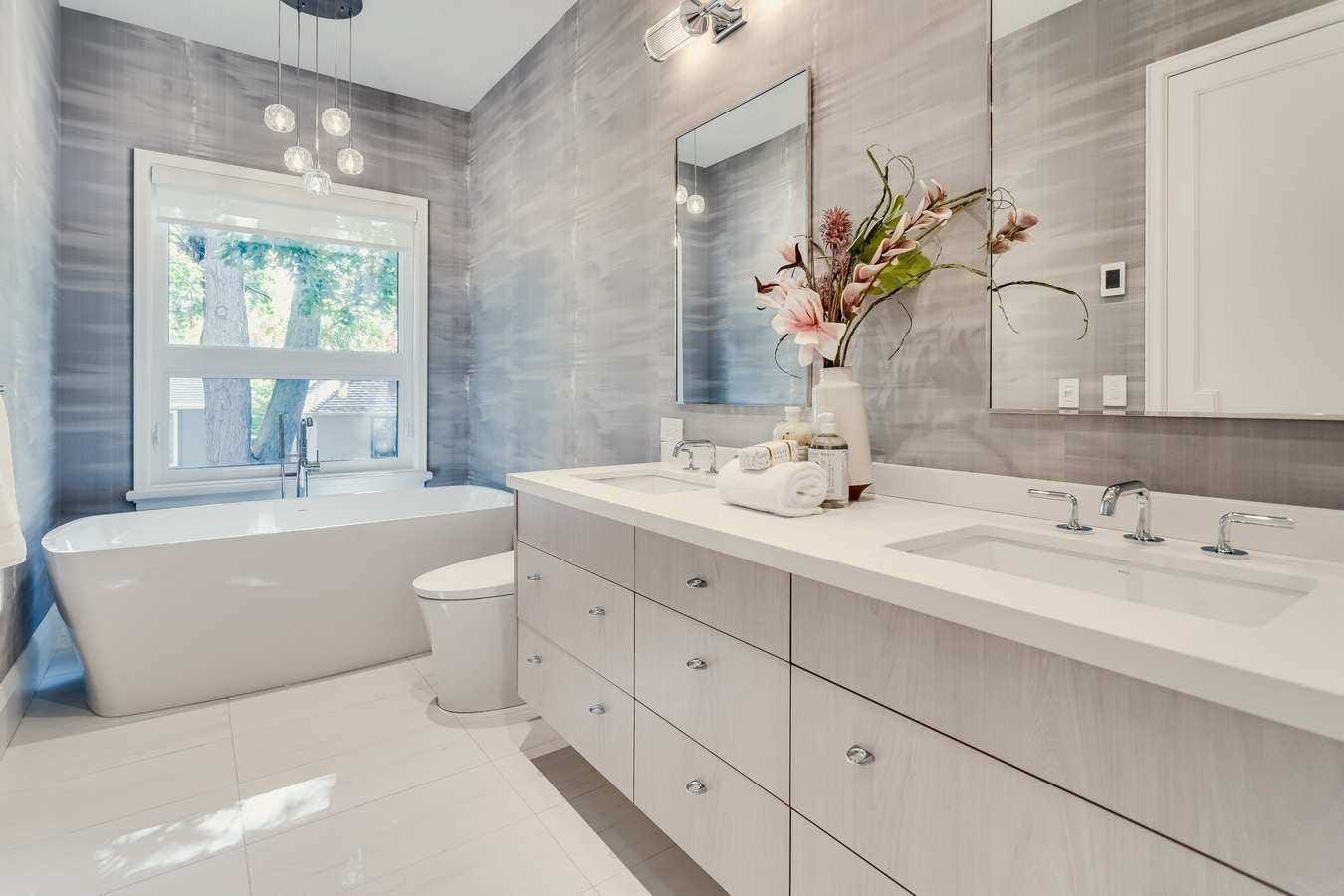 bathroom remodeling austin