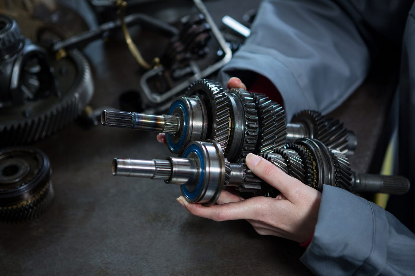 Bearing and gear systemsBearing and gear systems in Bearings, gears, bushings and slides: Practical…