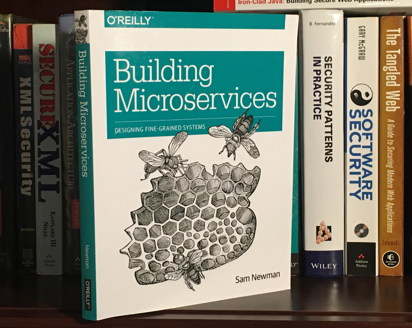Best computer books. Создание микросервисов сэм ньюман. микросервисы сэм ньюман книги. sam newman microservices layered. computer science books 6 patriots.