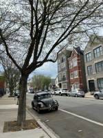 Modern condos now line the blocks of Pilsens traditionally working class streets, reflecting the growing presence of wealthier newcomers. (photo/Royrie Curry)