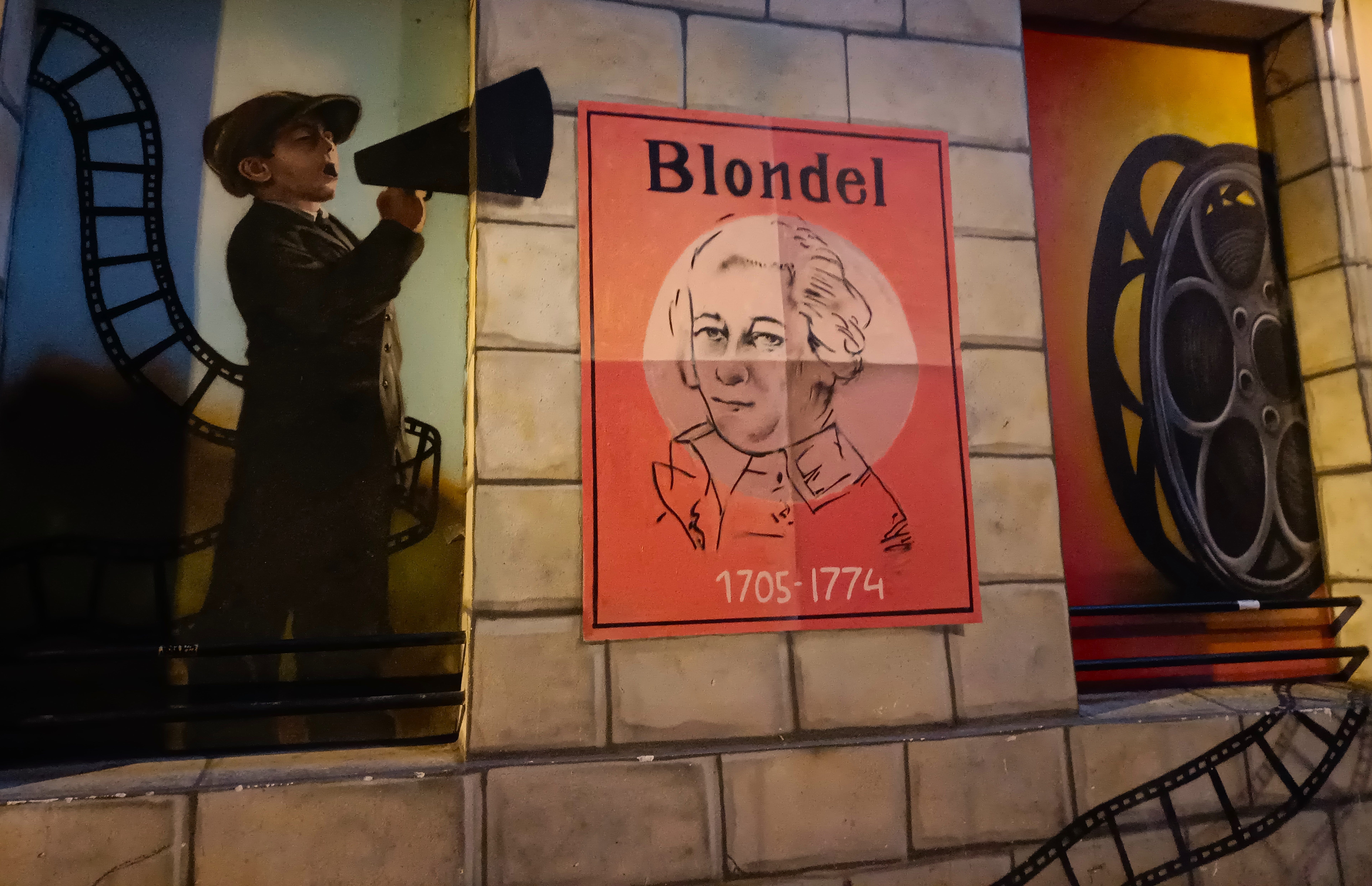 Some Metzmerizing Movie Murals in France | SNAPSHOTS