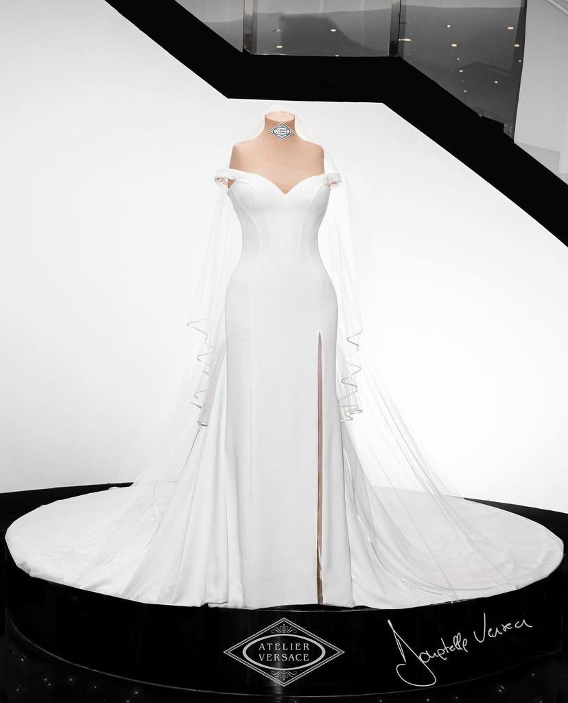 Donatella versace clearance wedding dress