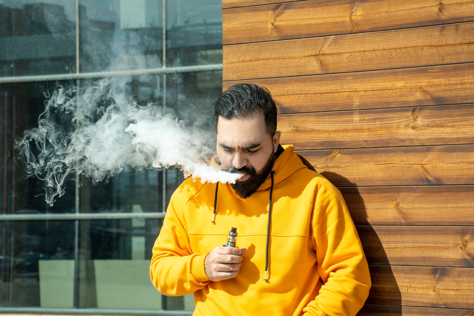 do cigarette companies still make money How Cigarette Companies Make Crores
