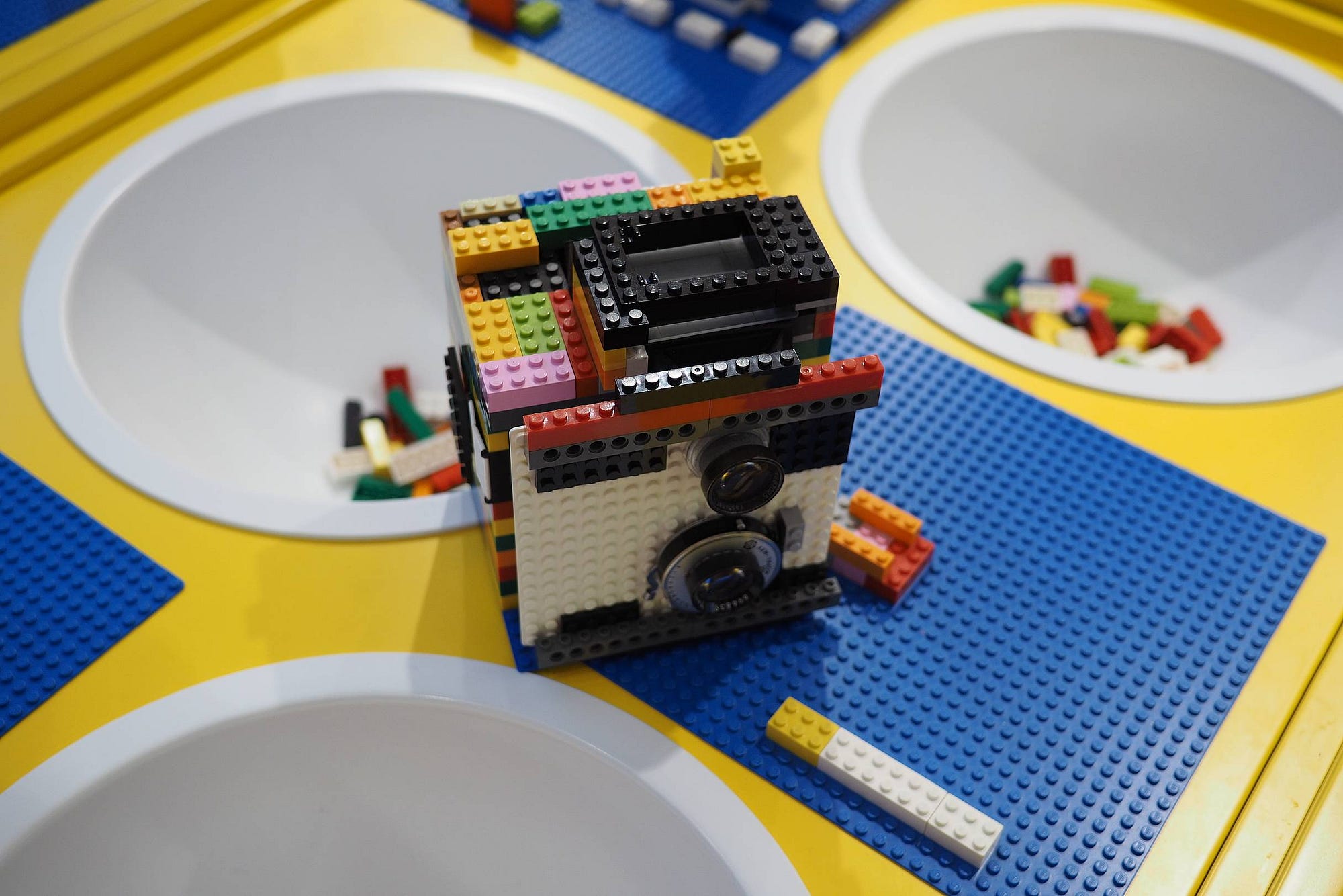 Instax Magic : l'appareil photo instantané en Lego