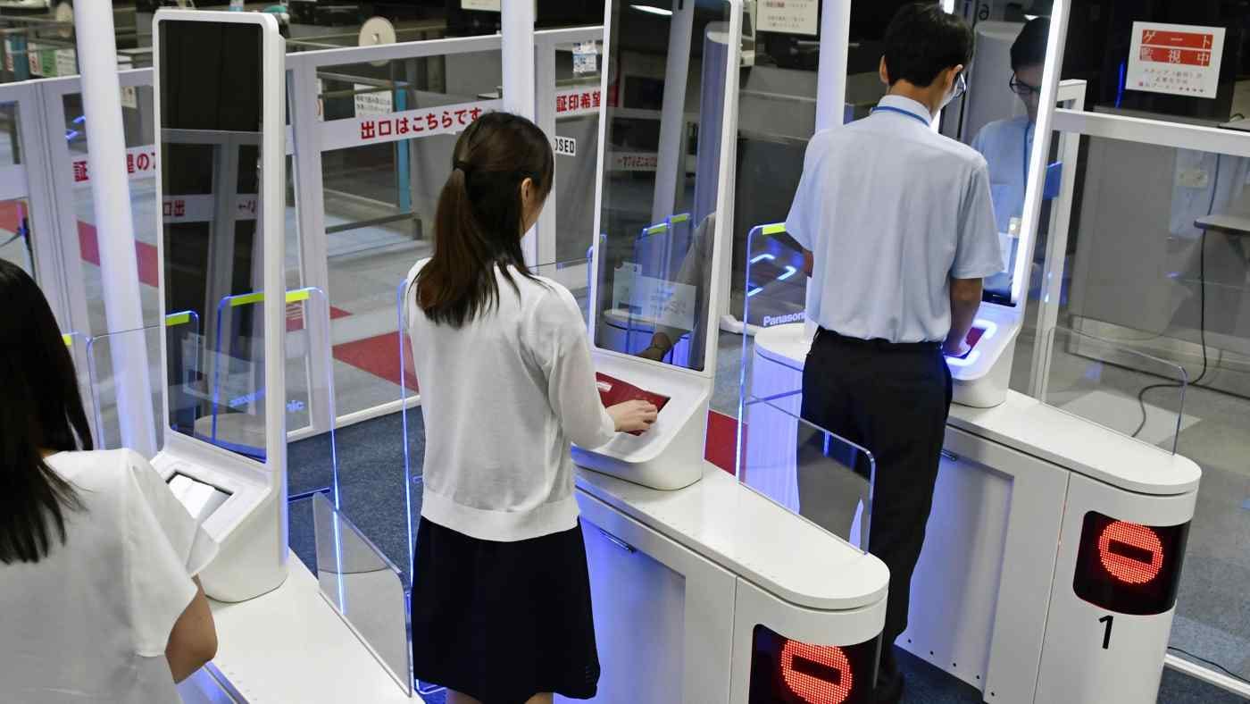 香港人喺機場出境過e道嘅三種方法- I.T. 9 遊戲日誌- Medium