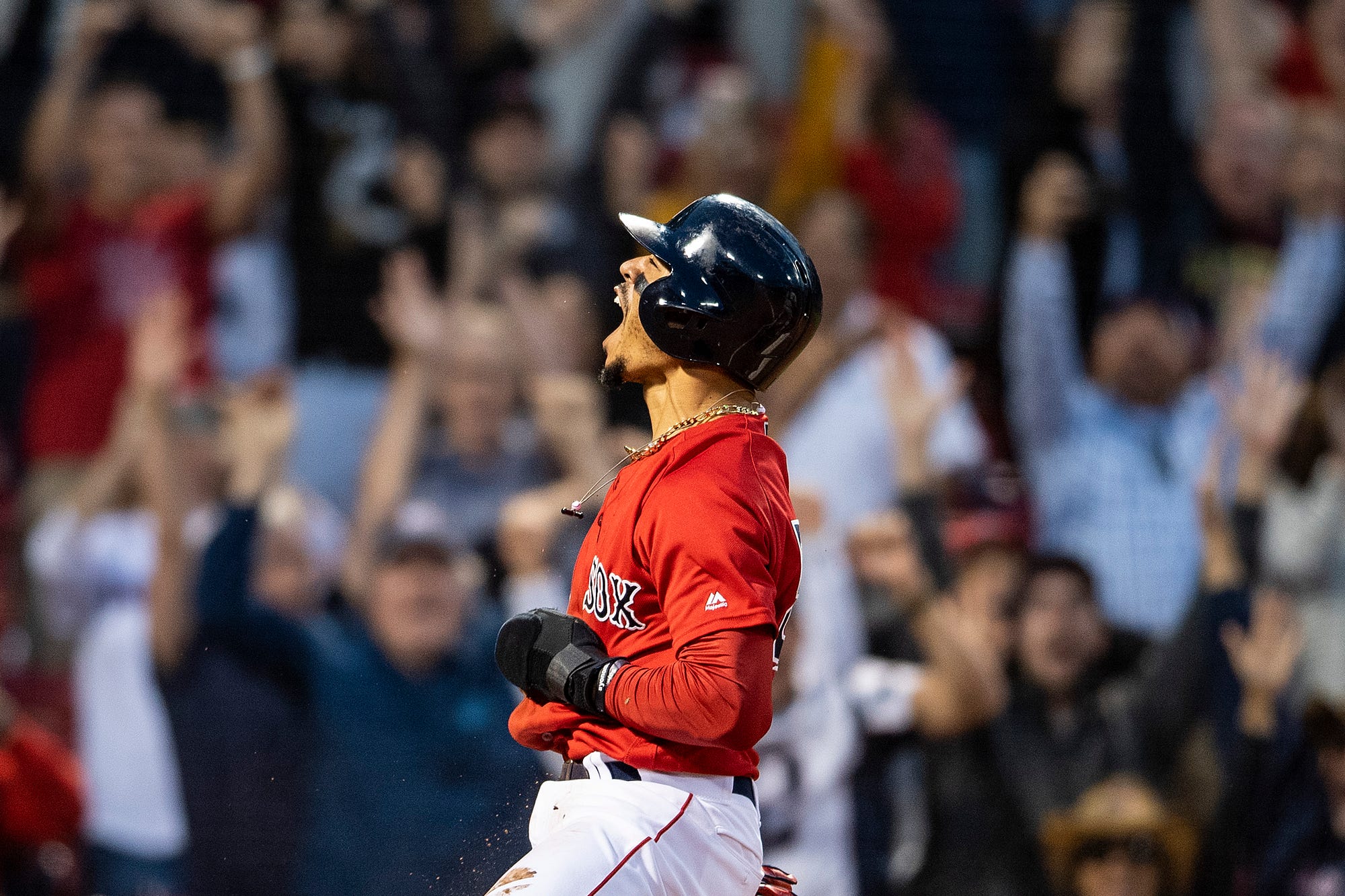 Rafael Devers Walk Off Photos Archives - Billie Weiss