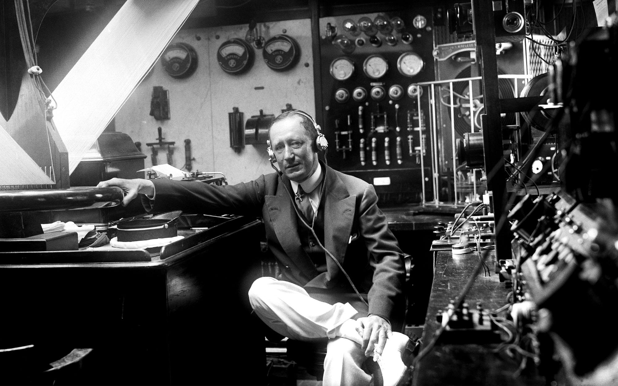 Guglielmo Marconi and the history of radio | by Radio Fidelity | Medium
