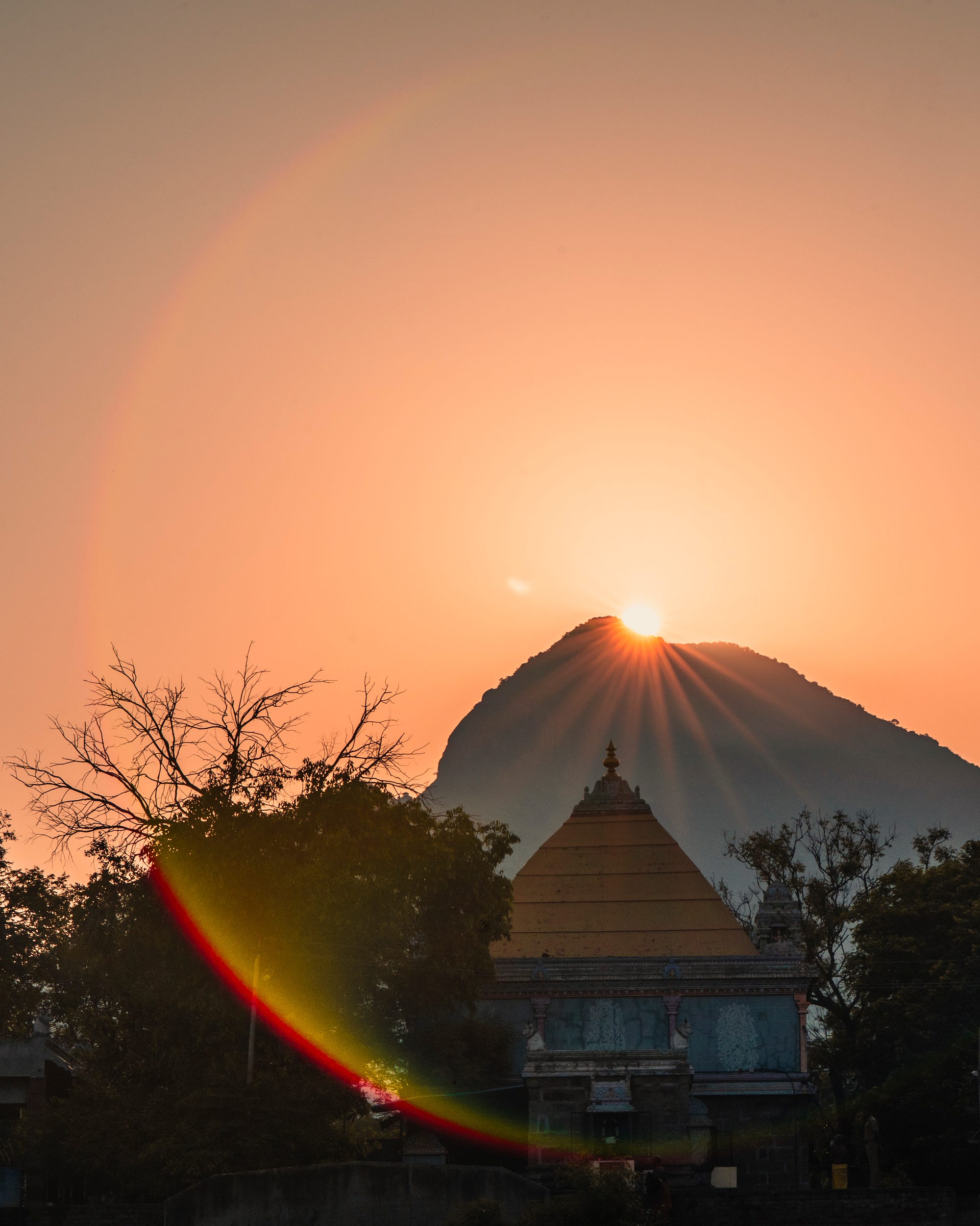 Sunrise over Arunachala from Adiannamalai, photo: Saran Dashnamoorthy