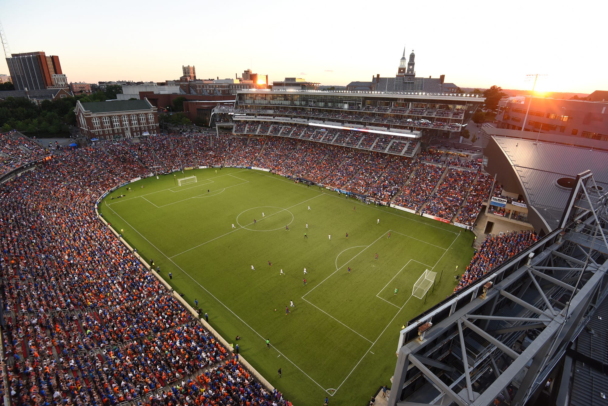 FC Cincinnati discusses stadium plans with season-ticket holders