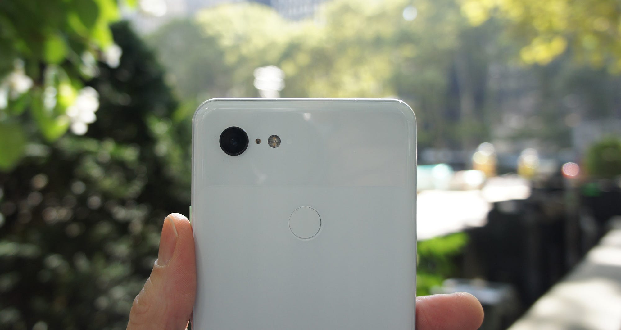 スナドラ845 有機ＥＬ Google Pixel 3　ホワイト Amazon | Google Pixel 3 (64GB、4GB RAM) 5.5 QHD+、IP68防水