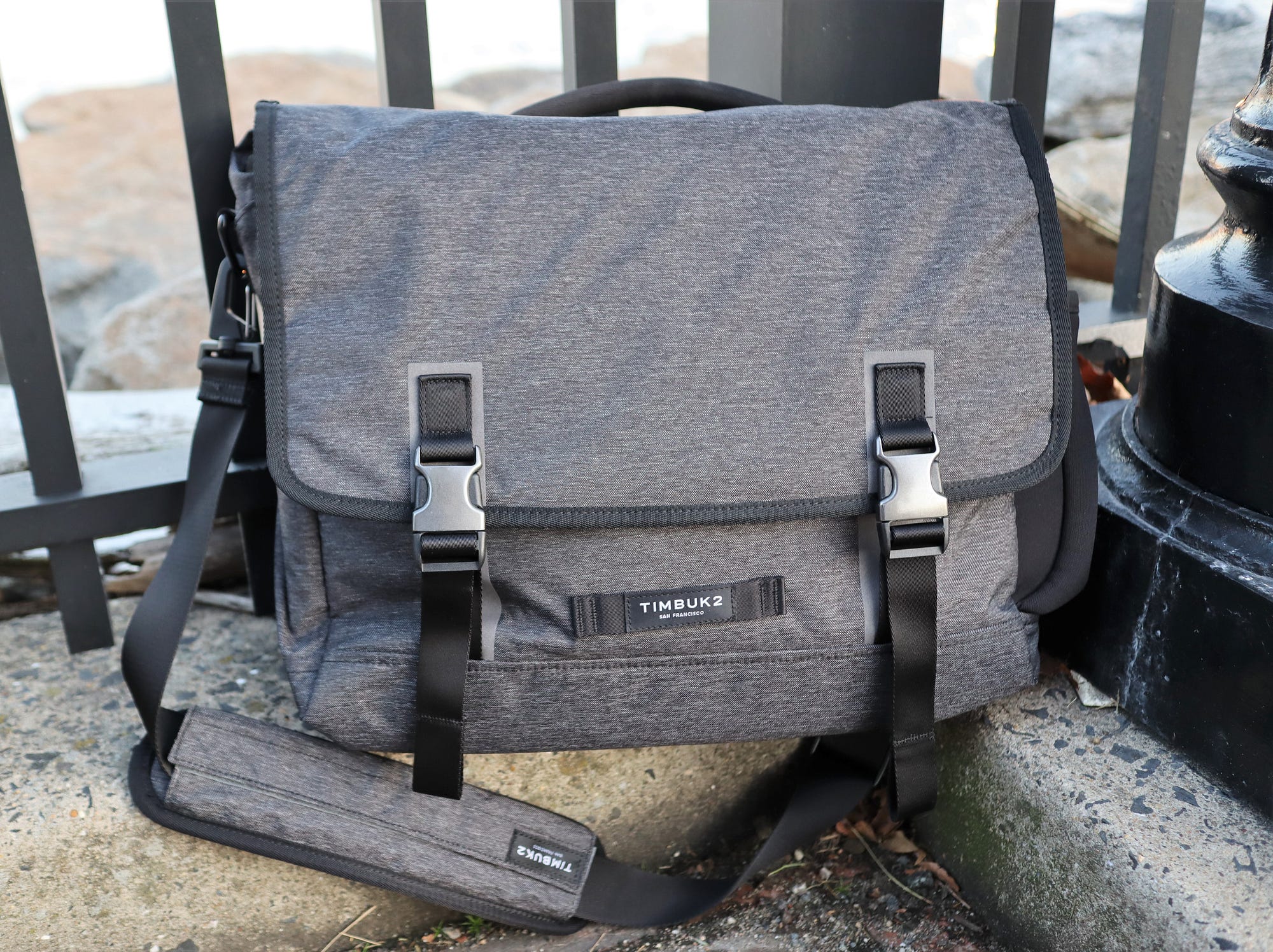Timbuk2 Closer Laptop Briefcase Review | by Geoff | Pangolins with Packs