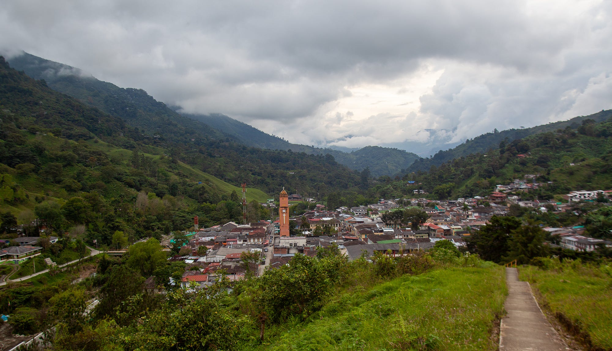 Armenia & the Department of Quindío - Colombia - CHILE TRAVEL GUIDE