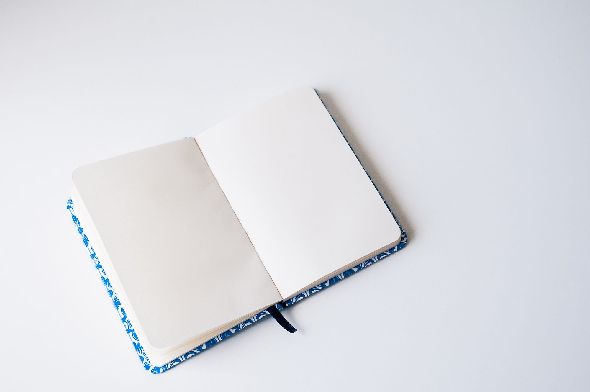 Why White Space Matters in Writing and How to Use It, by Darren Matthews, The Startup