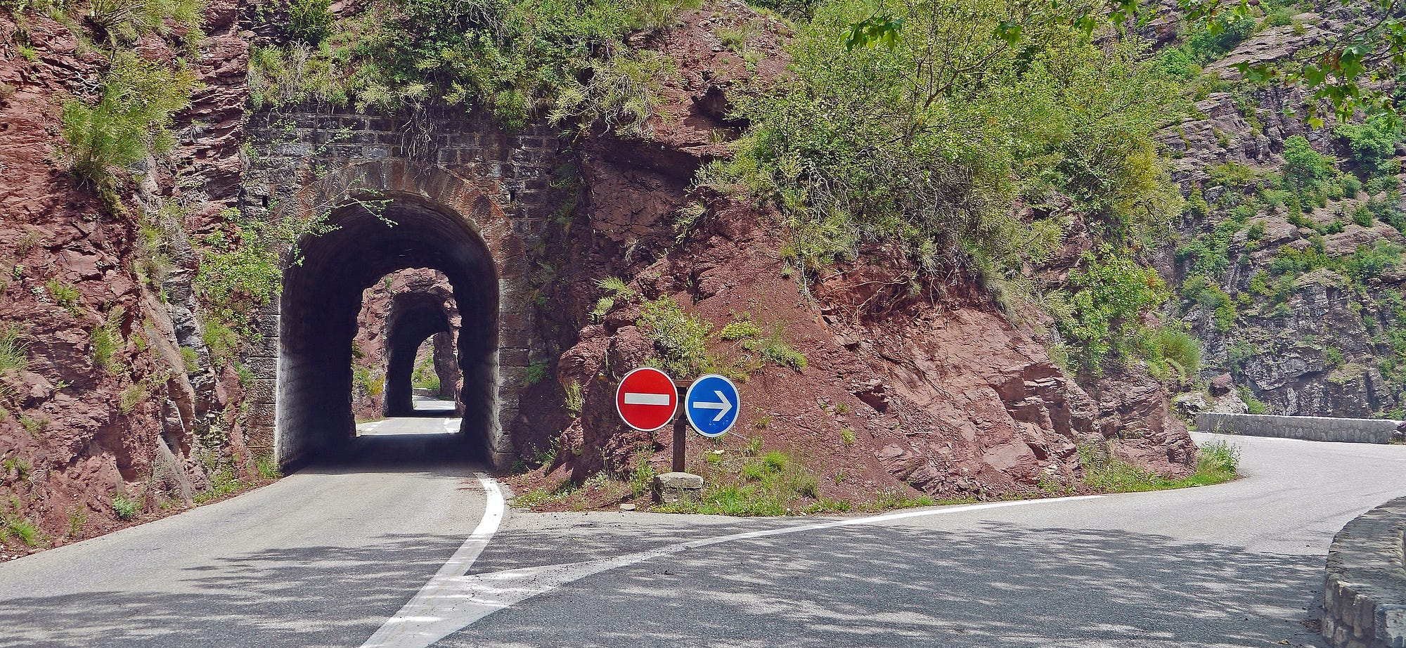 Bitcoin bites the bullet. Some of its most puzzling tradeoffs… | by Nic  Carter | Medium