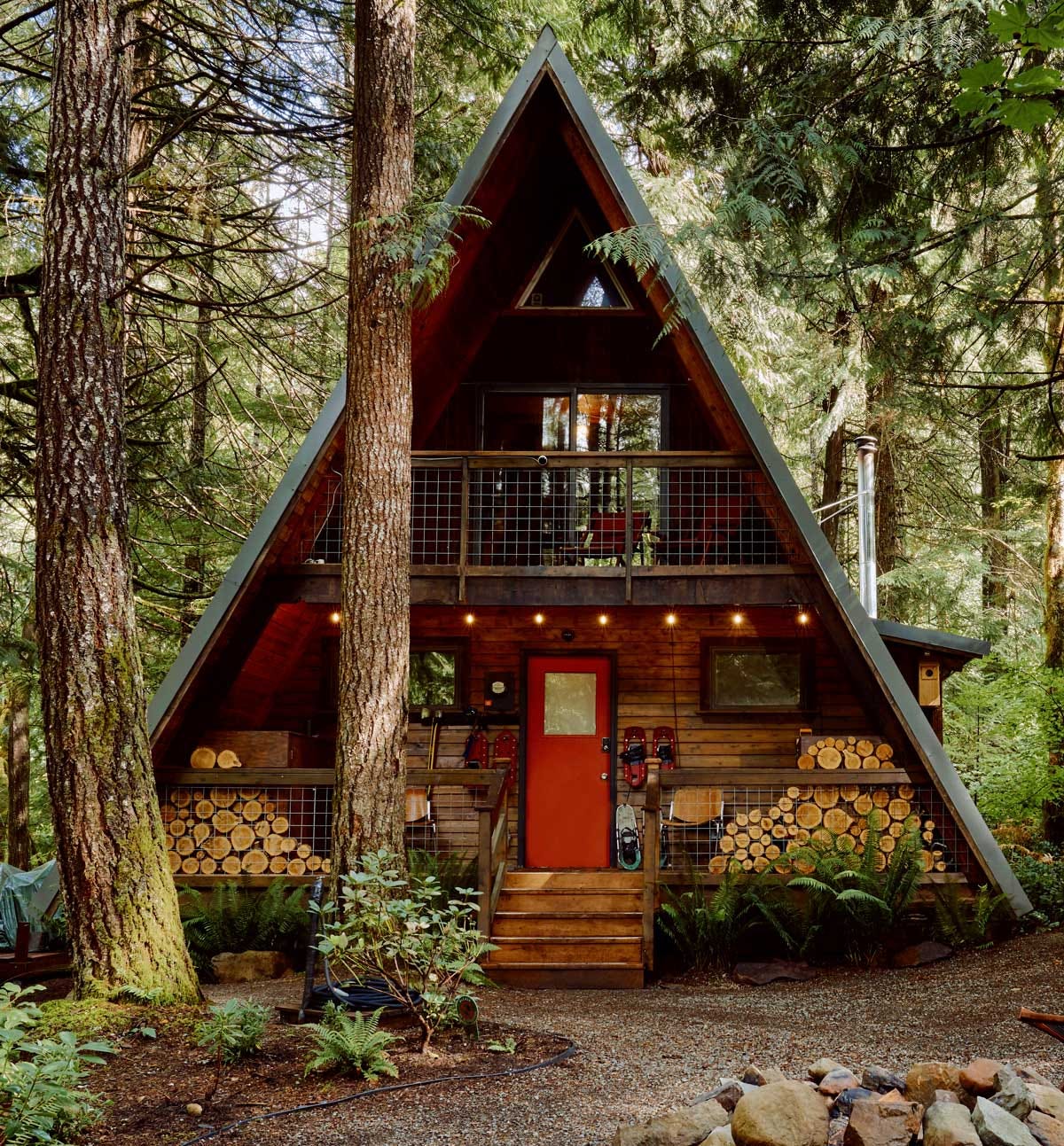 7 Spectacular A-Frame Airbnb Homes You Can Stay In | by Ashlea Halpern |  Airbnb Magazine | Medium