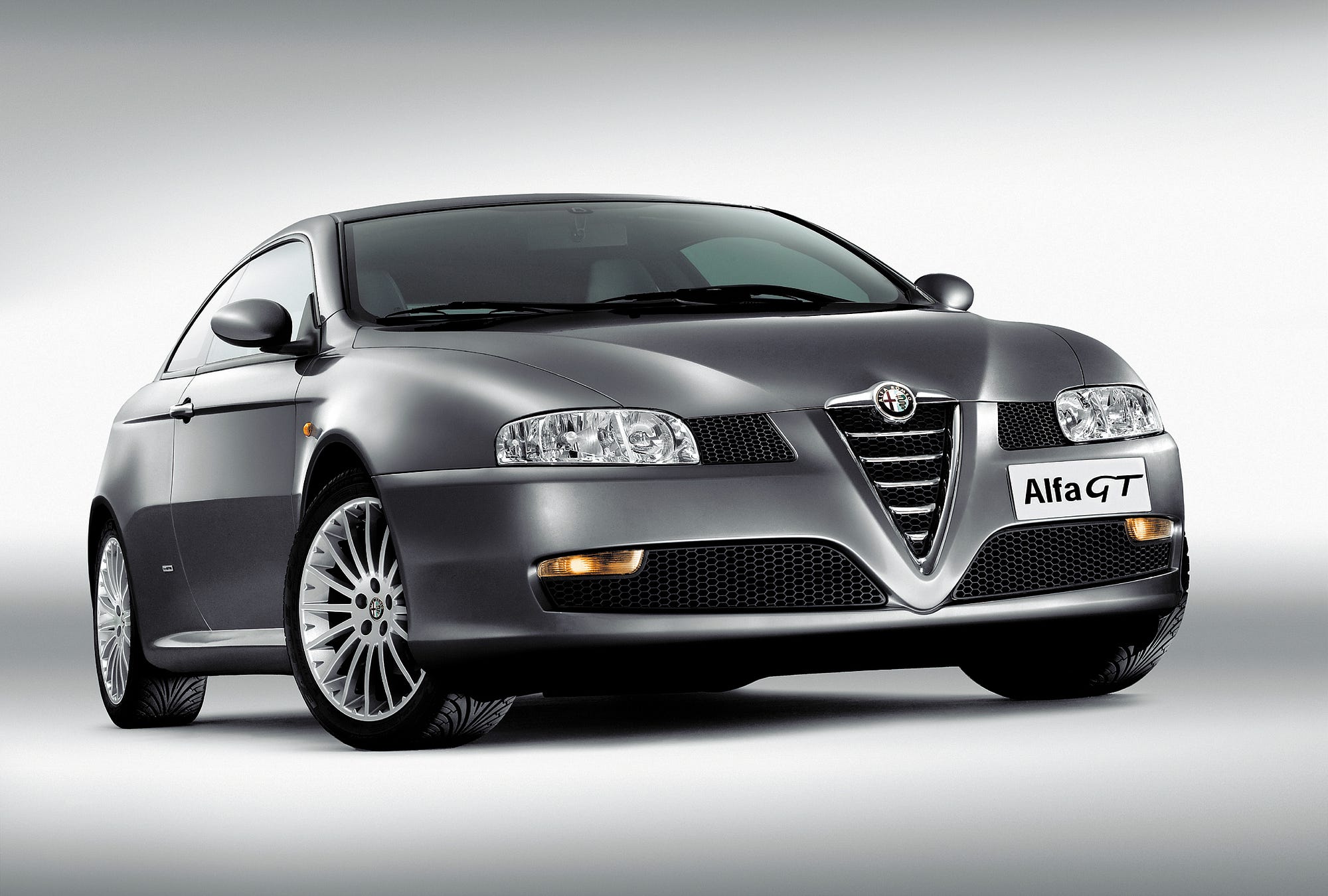 5 Things You Didn't Know About The Alfa Romeo GT