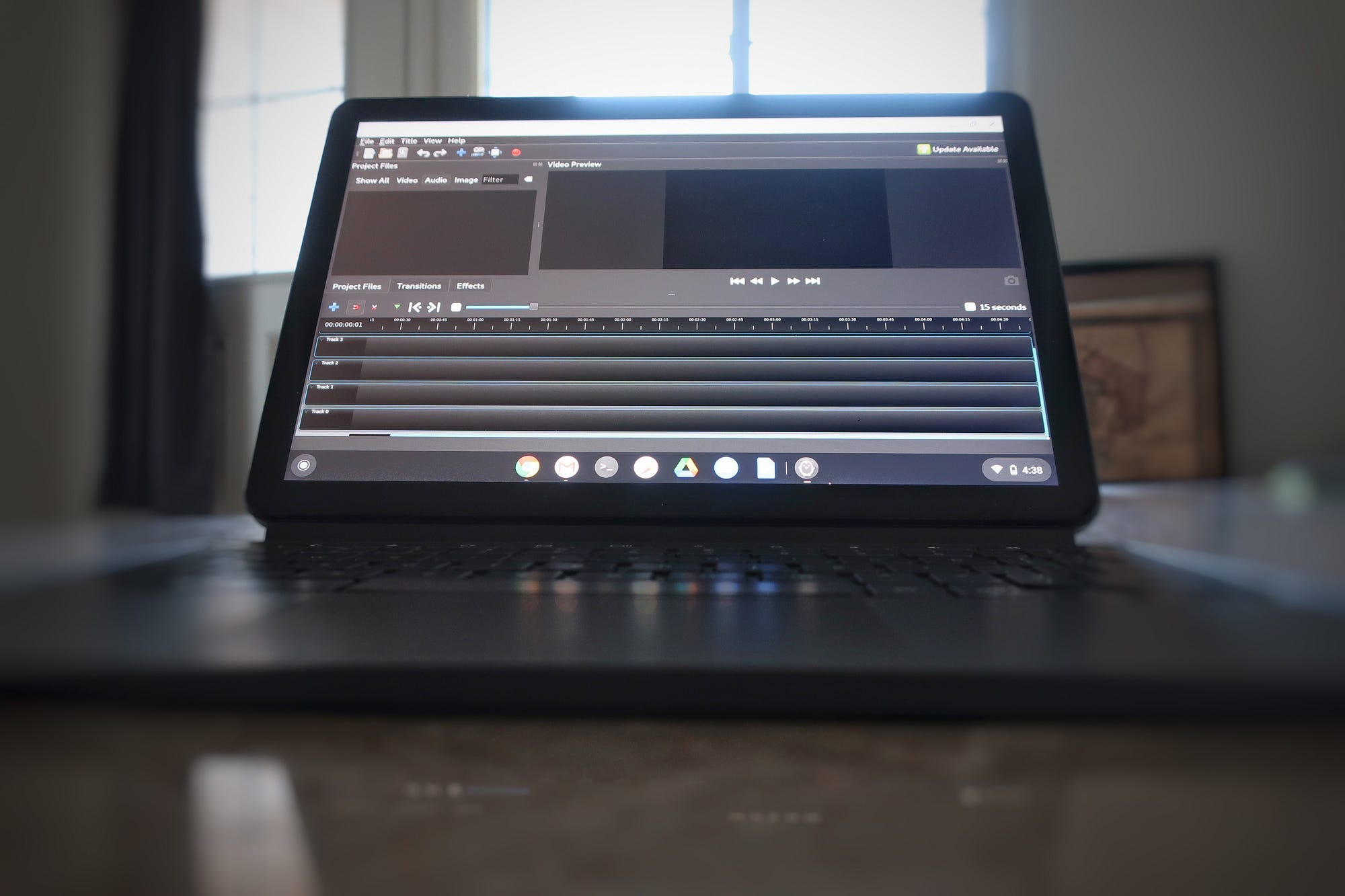 Video Editing on the Lenovo Duet | CrosExperts