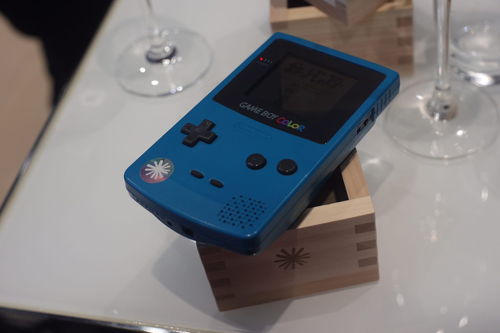 ゲームボーイカラー　ポケモンデザイン　正規品 ゲームボーイ - ゲームボーイカラー ポケモンデザイン 正規品の