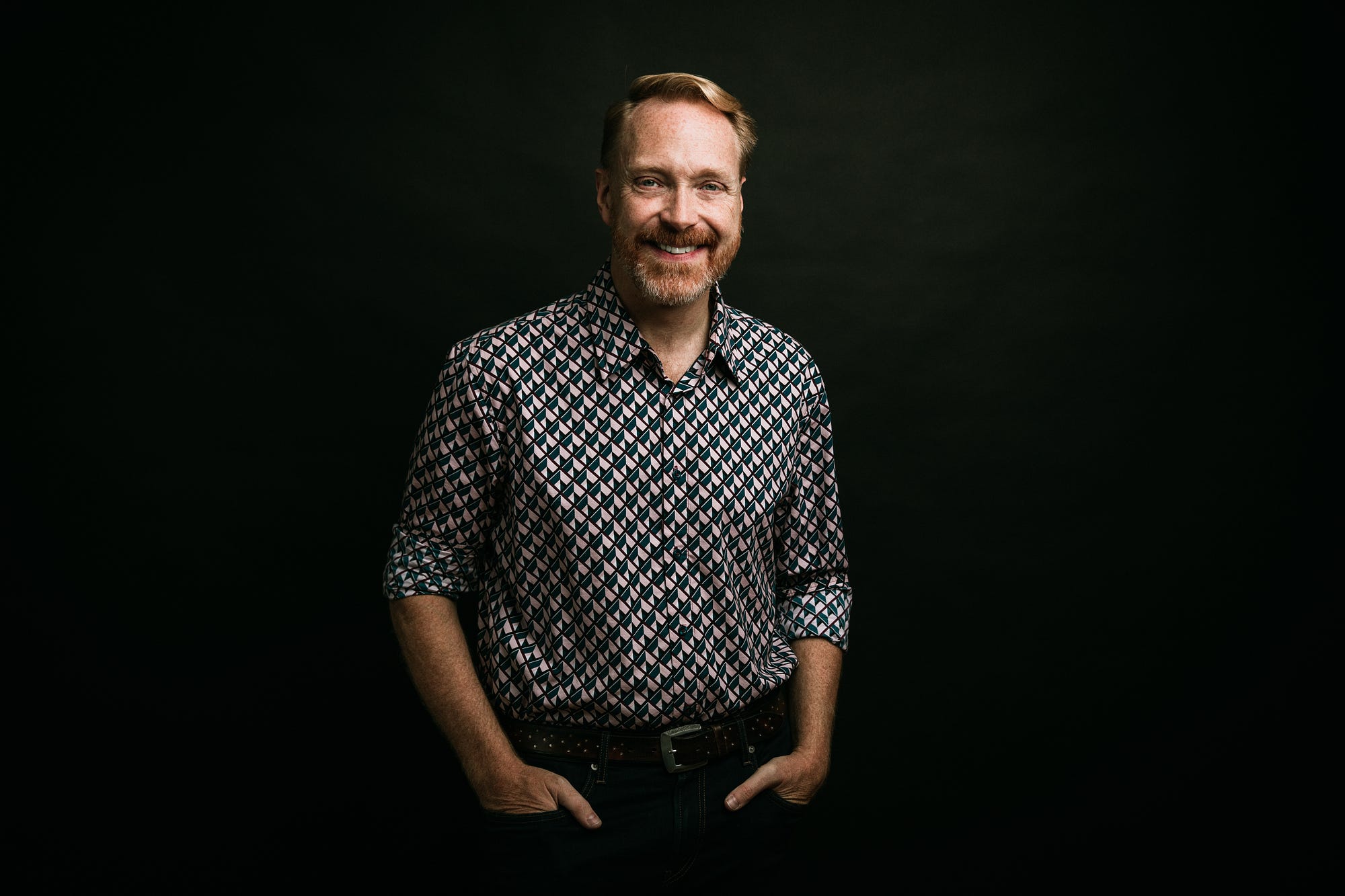 Podcaster Kevin Allison: “The most intimate, most emotional, most  challenging, or most complex experiences youve lived through might be  hugely healing for someone else to hear and for you to share” |
