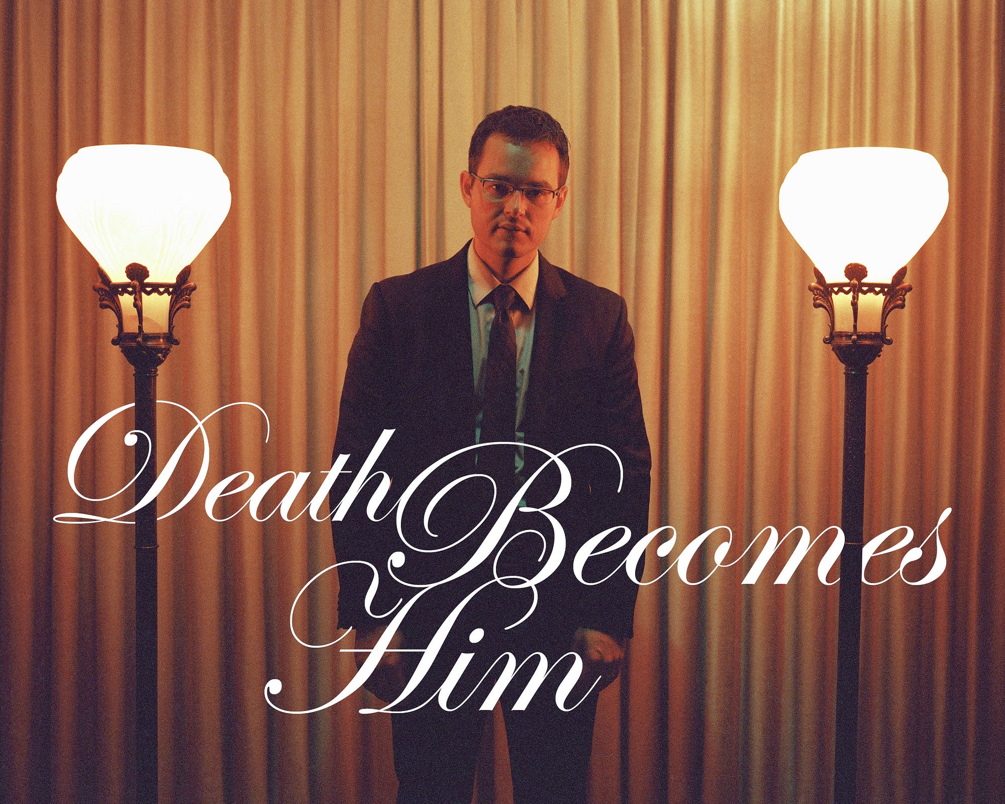 Death becomes him, Old Features