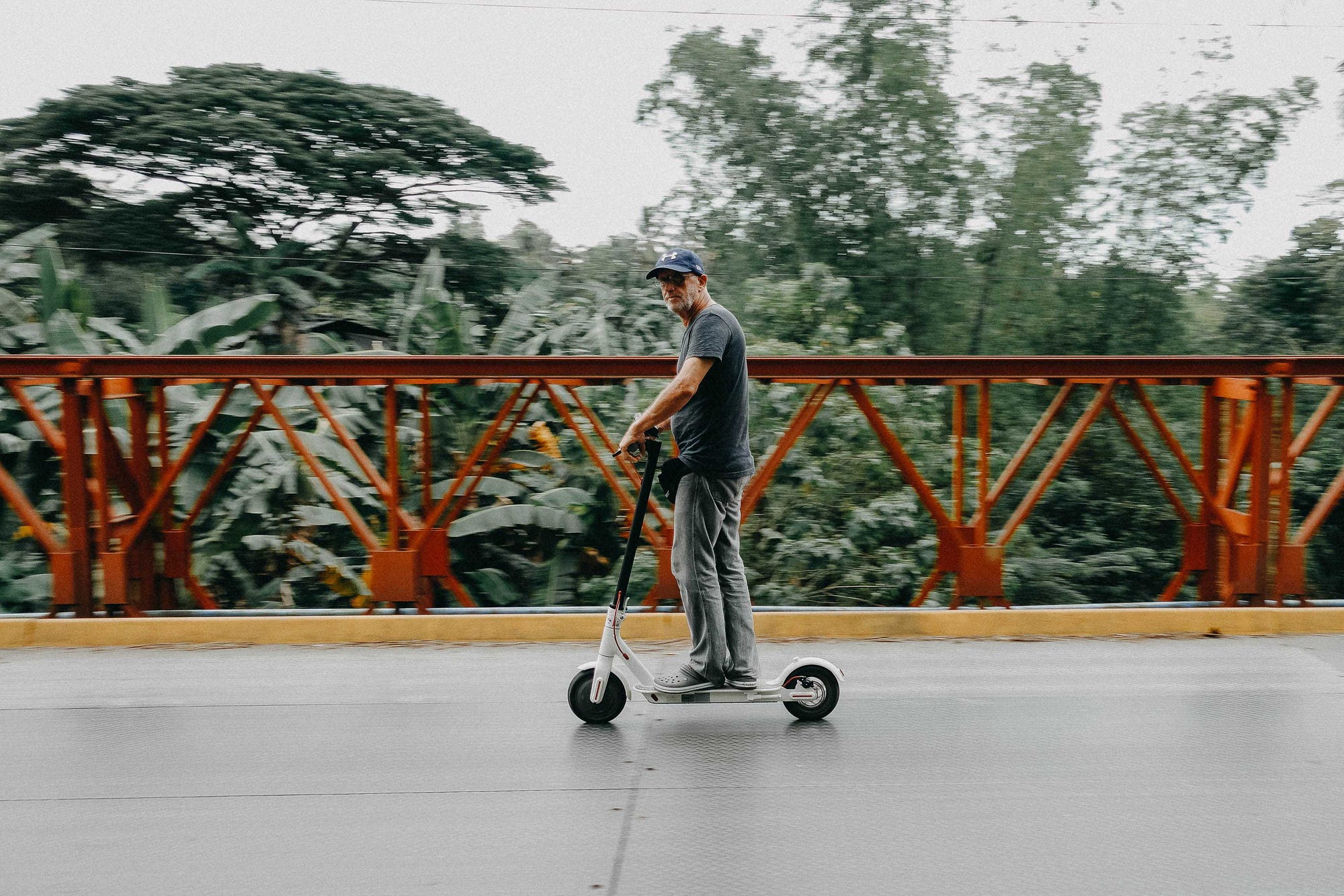 Trottinettes électriques, du jouet ringard au futur de la mobilité | by  Raphael Vullierme | Luko | Medium