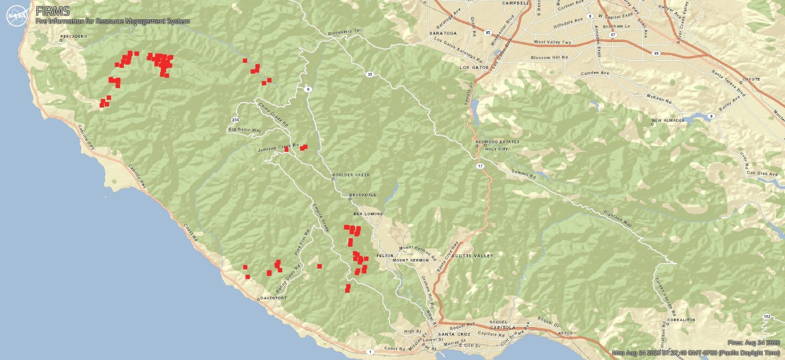 The previous map, but the disconnected red dots are smaller.
