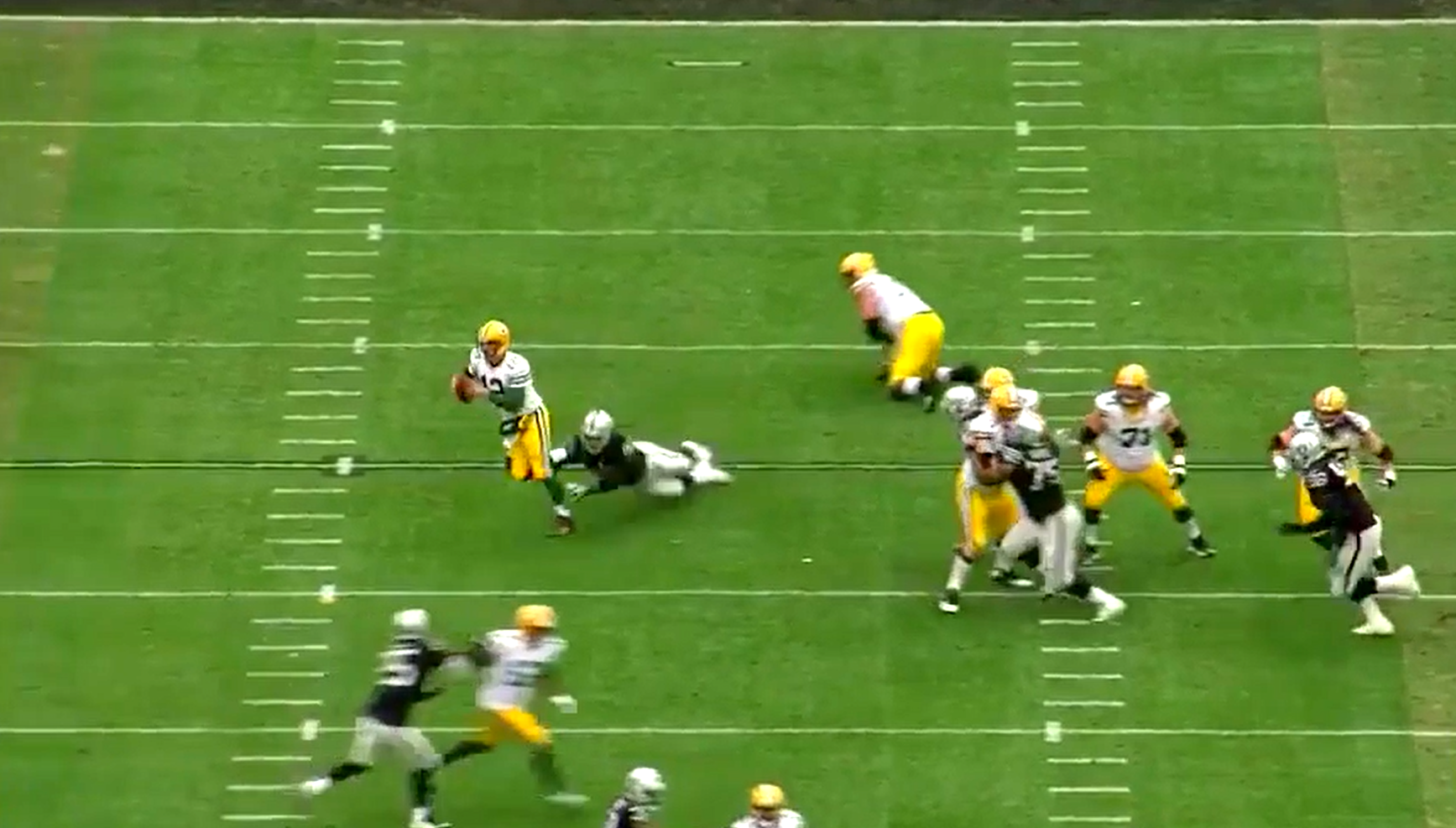 Watch: Khalil Mack sacks Aaron Rodgers with his back