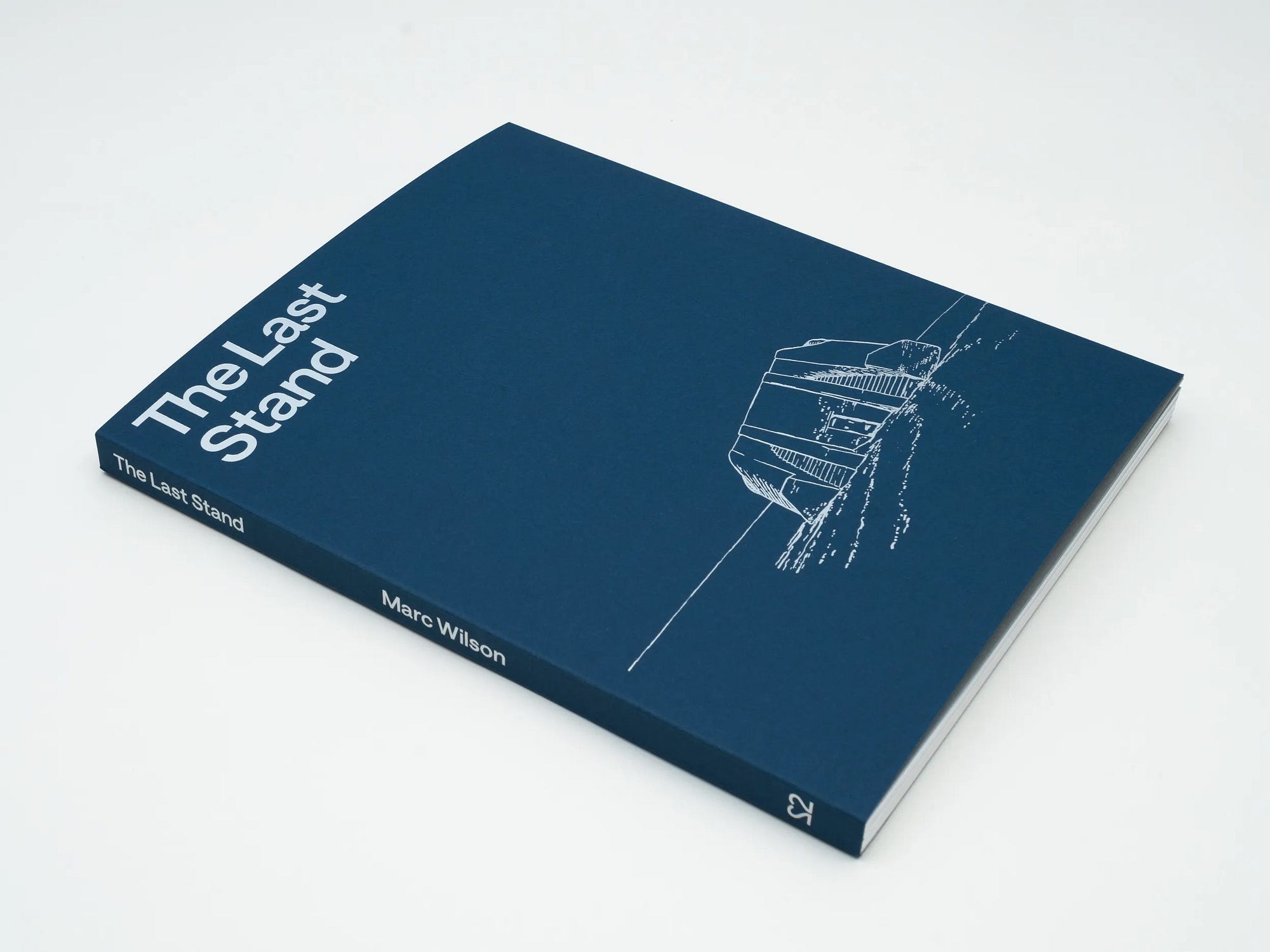 特装版：日本製+Documentary PHOTO BOOK 2019-2020 Amazon.co.jp: 『 日本製+Documentary PHOTO BOOK 2019-2020