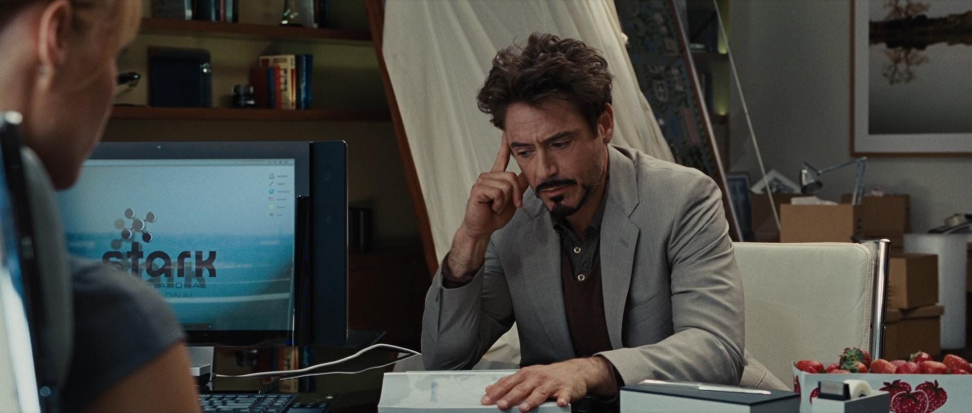Stark Industries - The Marvels se aproxima de sair dos cinemas sendo a  bilheteria mais baixa de todo o UCM 🥵
