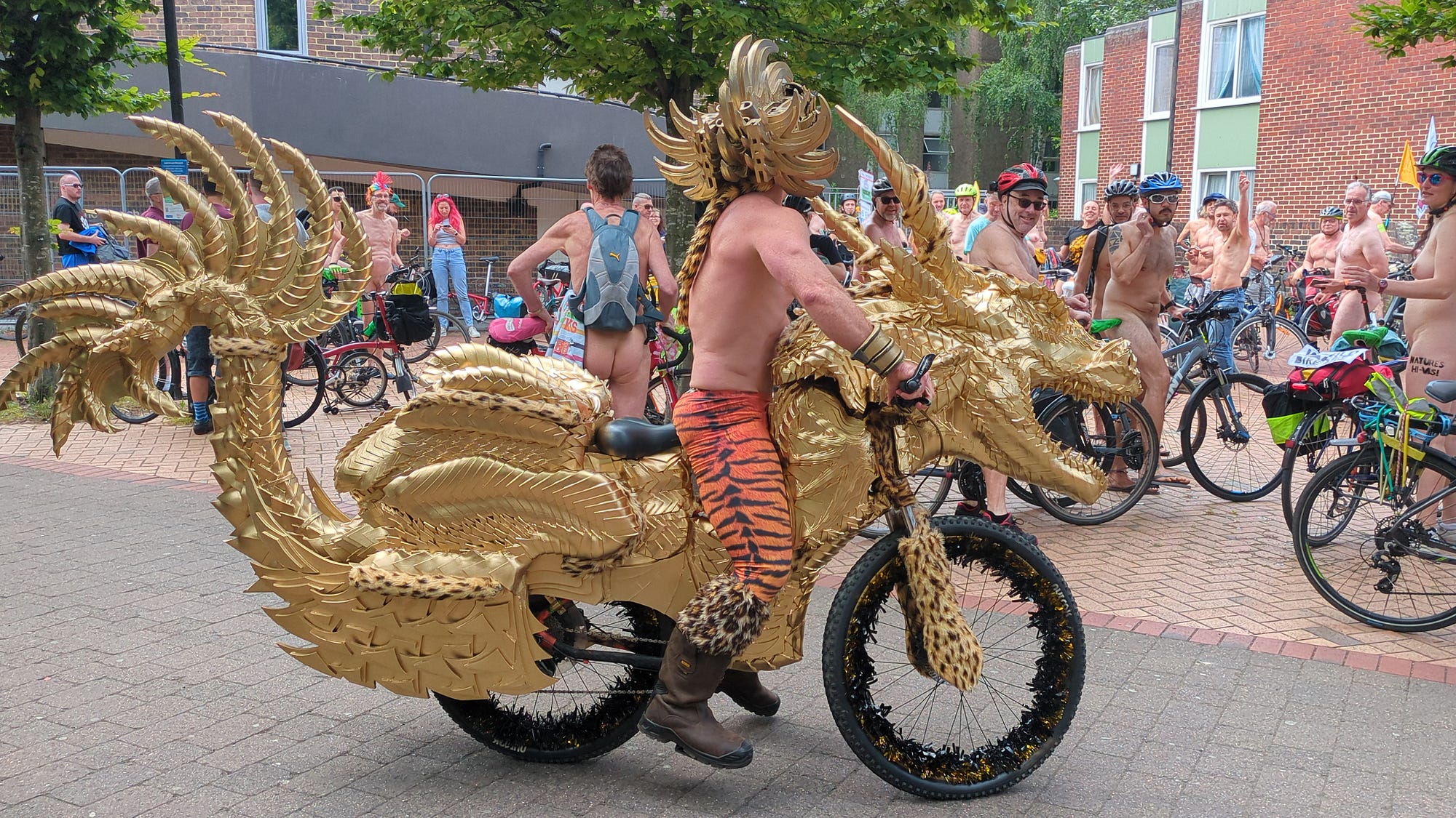 Would naked bikeride 