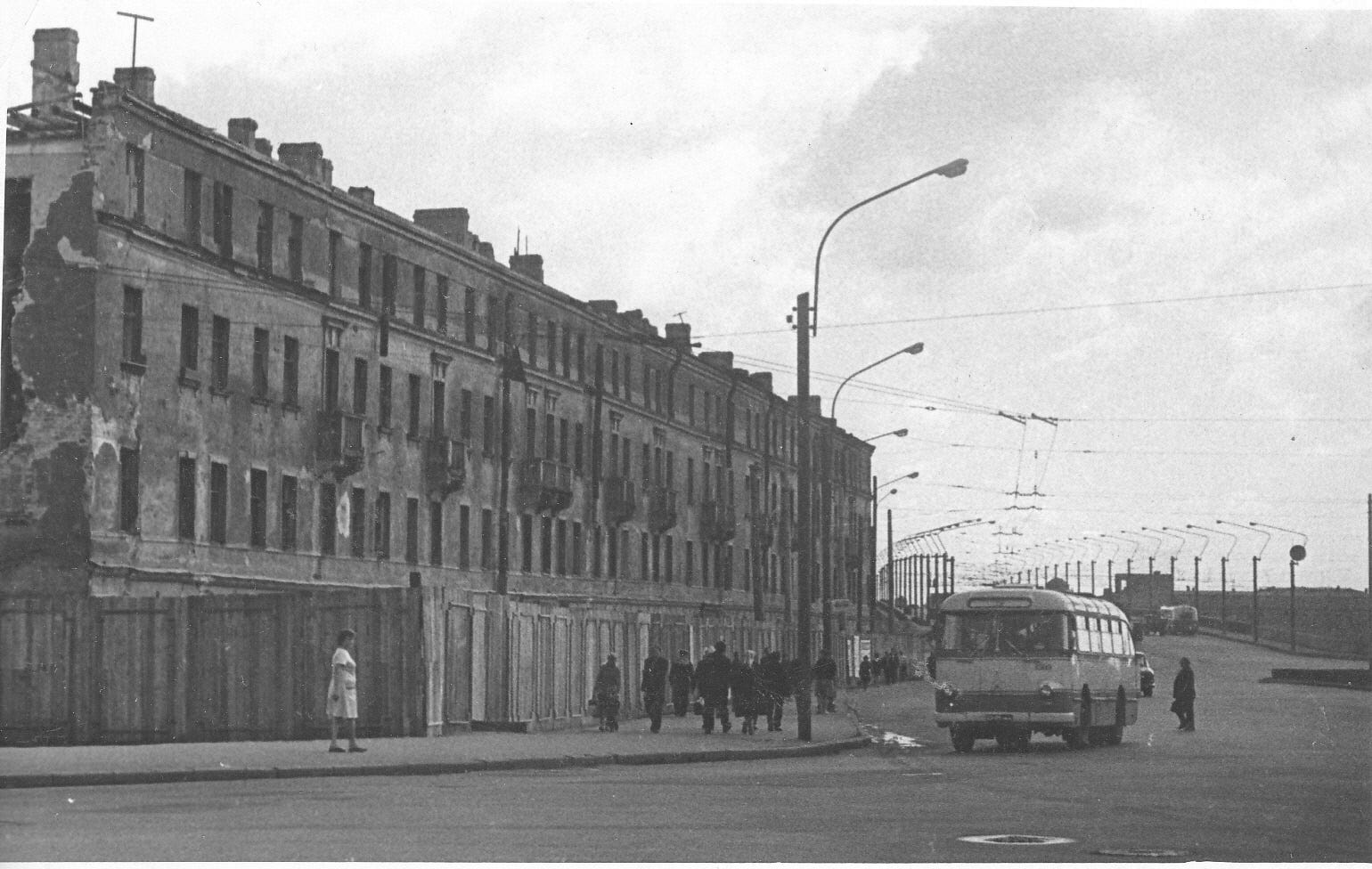 Почти 59 лет Ленинградскому метрополитену. Старые фотографии, часть 2. | by  samiznaetekto | Medium