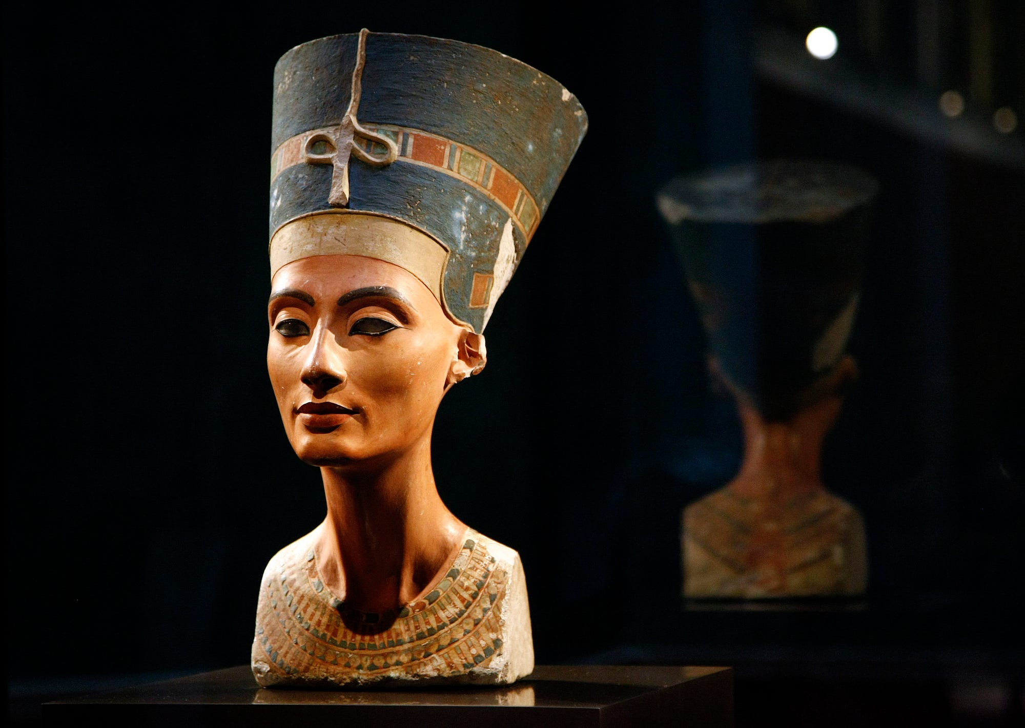 Nefertiti She Male