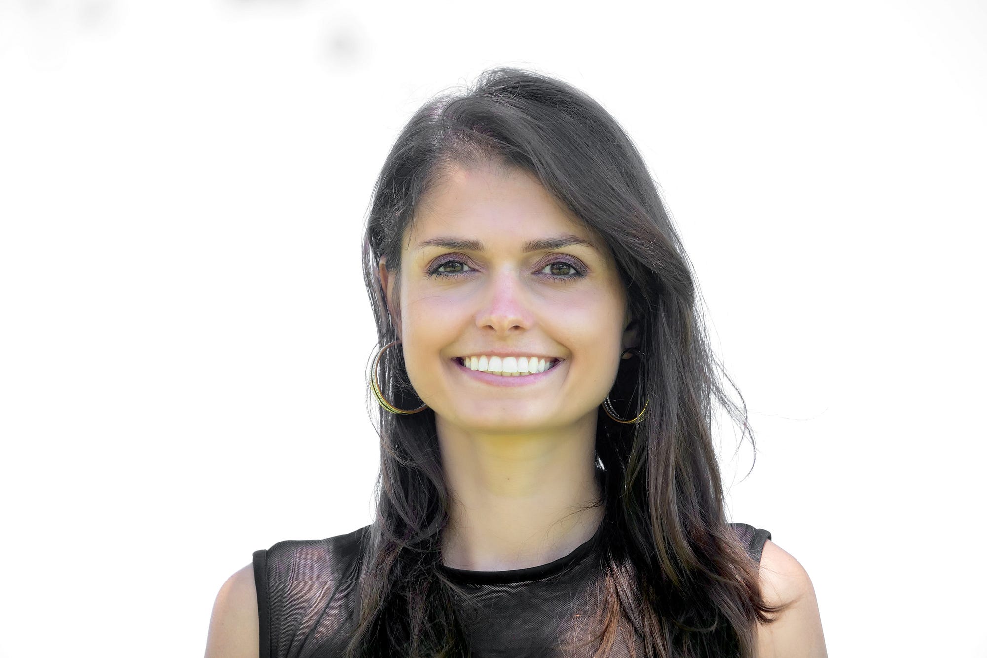 Meet The Women Of The Blockchain: With Alice Hlidkova, Founder + CEO of  Through the Changing Glass LLC | by Yitzi Weiner | Authority Magazine |  Medium