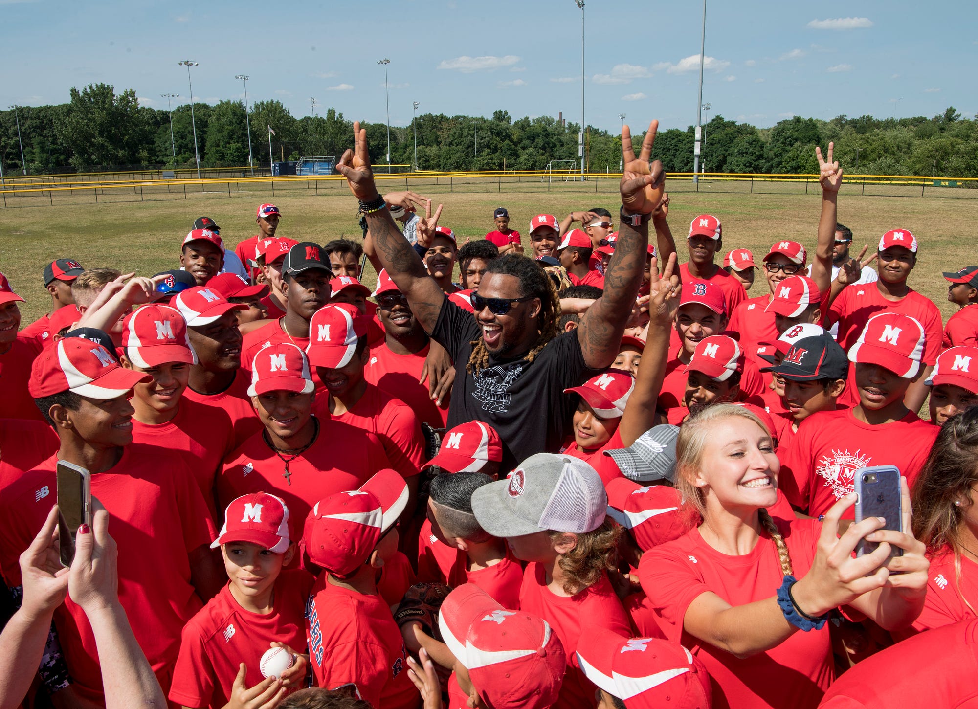 Hanley Ramirez visits kids clinic, by Billie Weiss