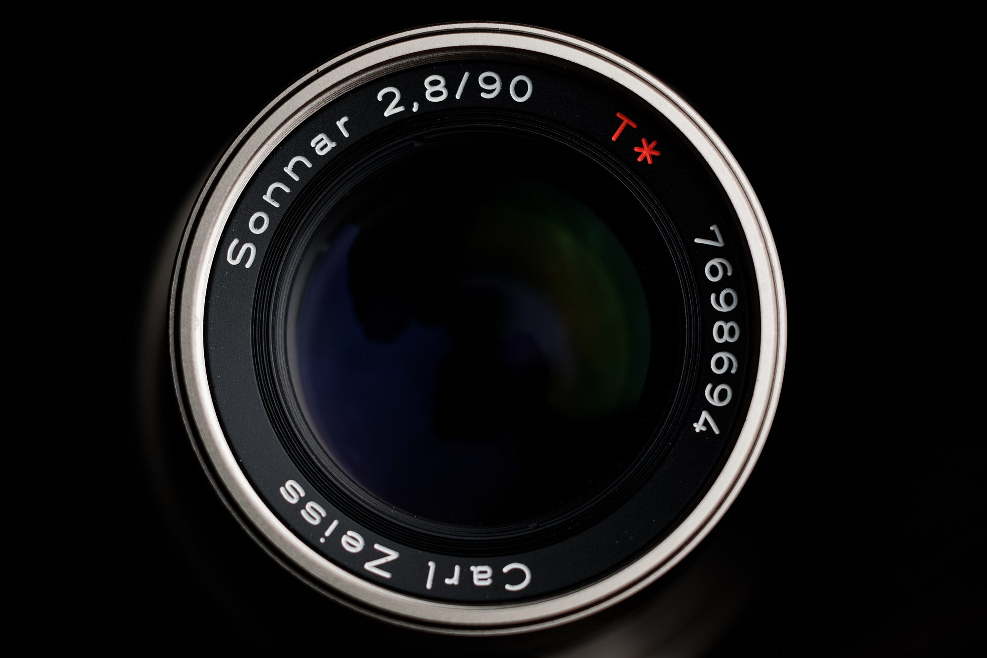 Zeiss Sonnar T* mm f2.8 — A Long Term Review   by Aloysius Chow