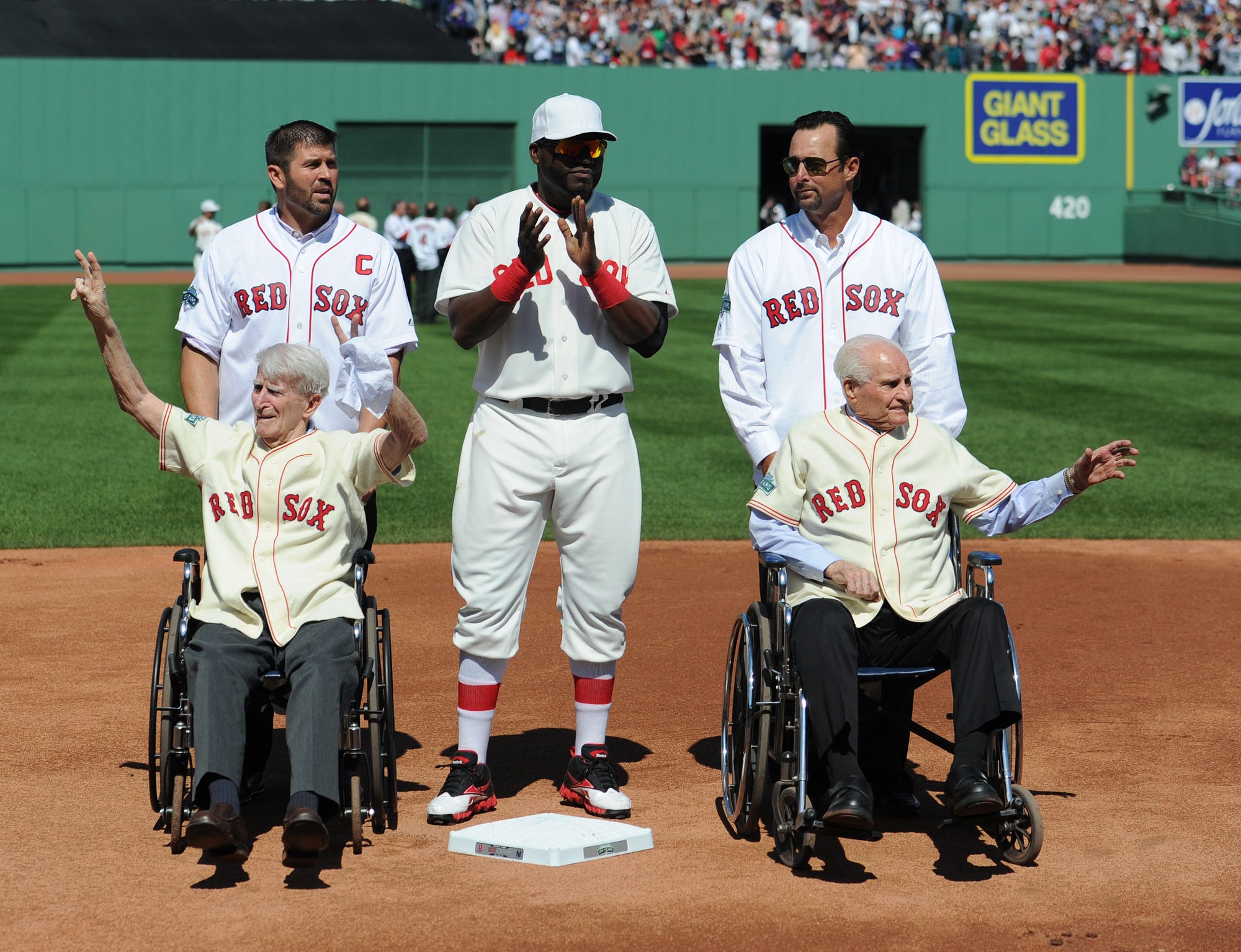 Photos and Video: Boston Red Sox Honor 2004 Championship Team. - Billie  Weiss