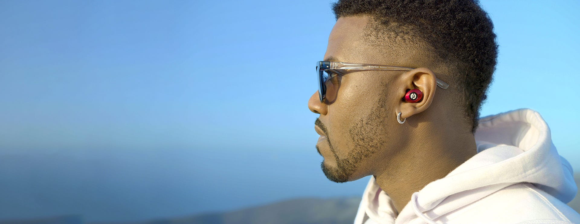 Raycon earbuds by online ray j