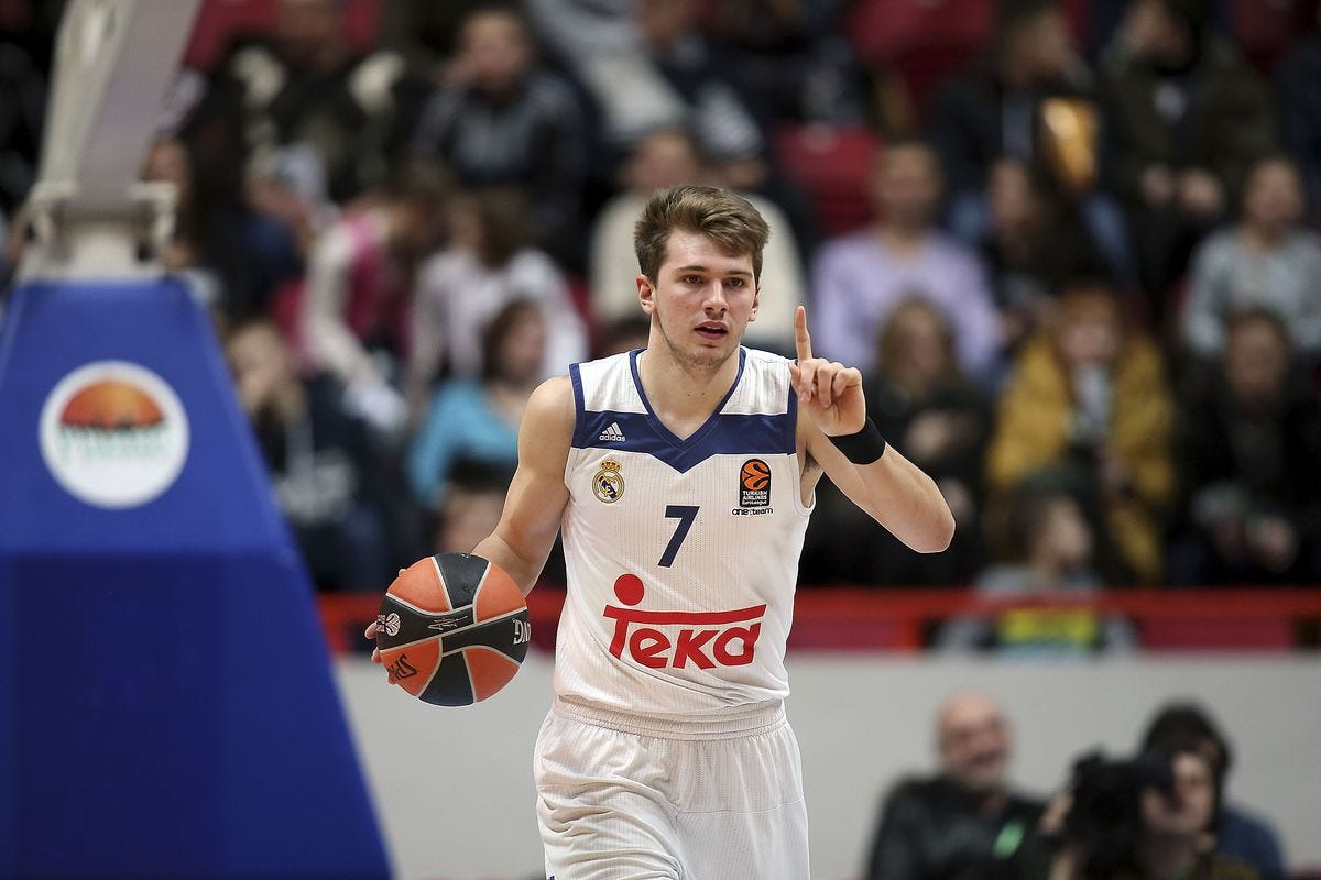 Willy Hernangómez: de melhor jogador no Europeu de basquetebol a