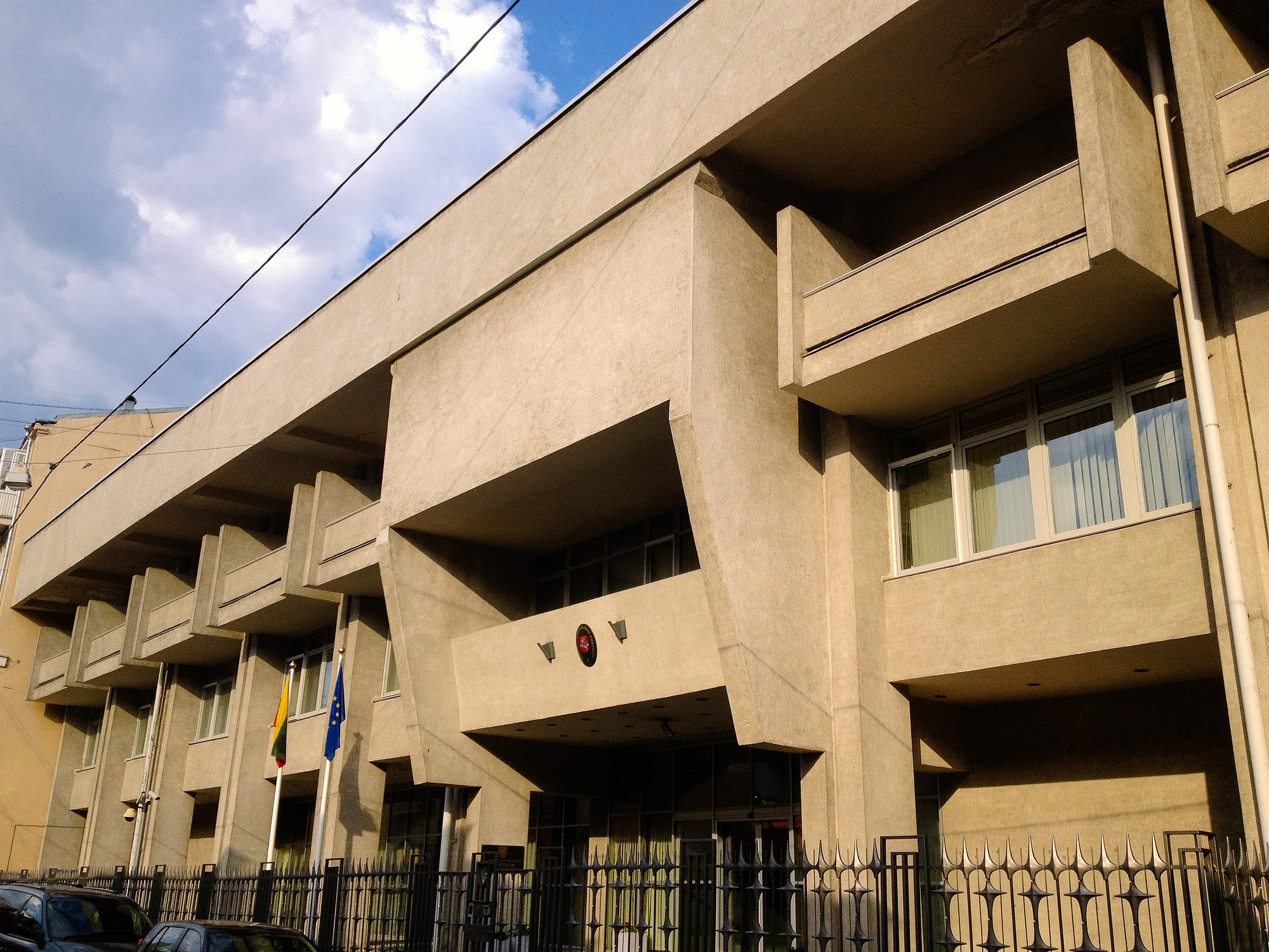 Посольство литвы в литве. Посольство литвы москва сайт. Посольство литвы в москве. Посольство литовской республики в москве. Посольство литвы в москве.