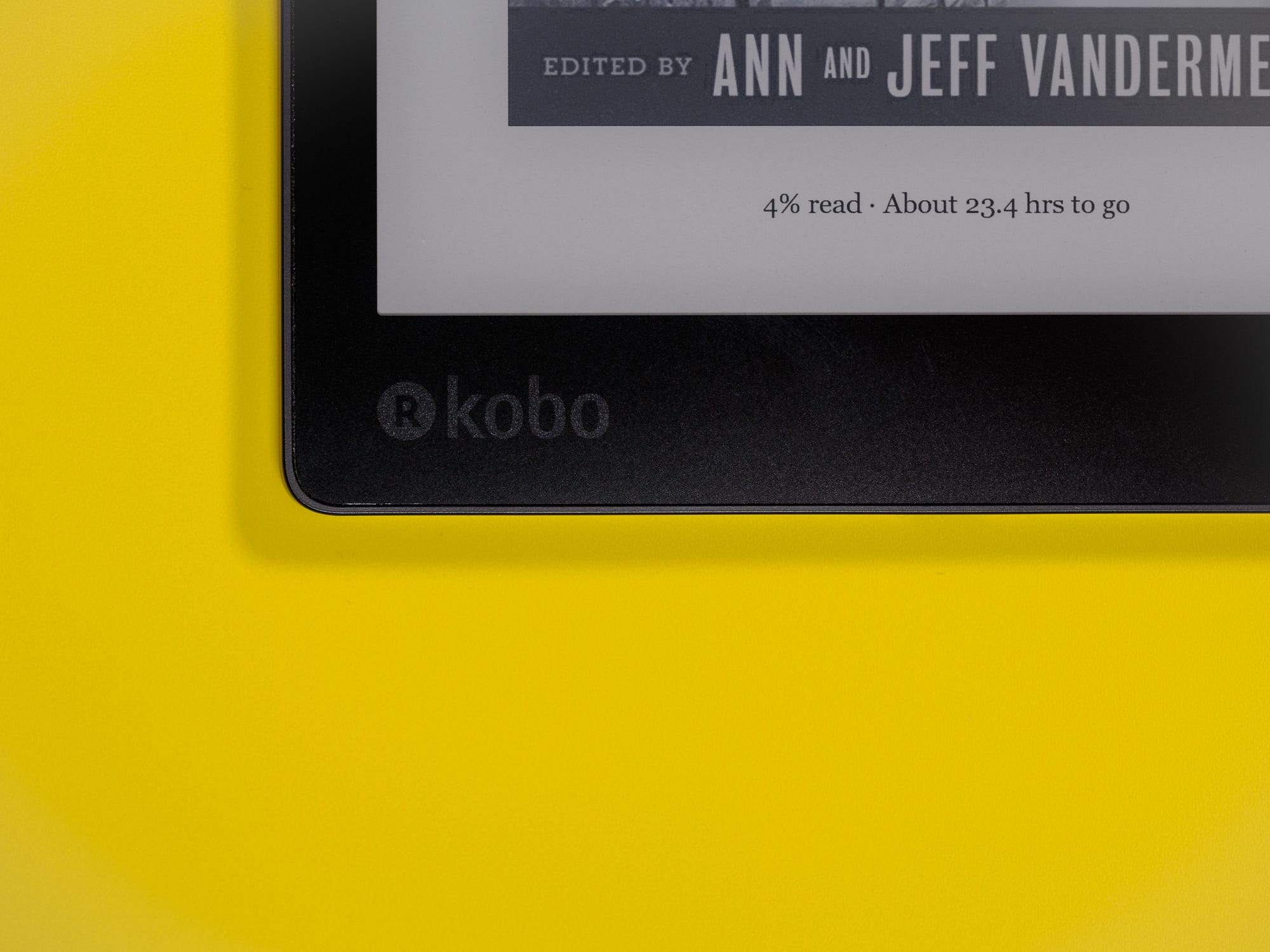Kobo Aura One. The Android flagship of e-readers | by Marius