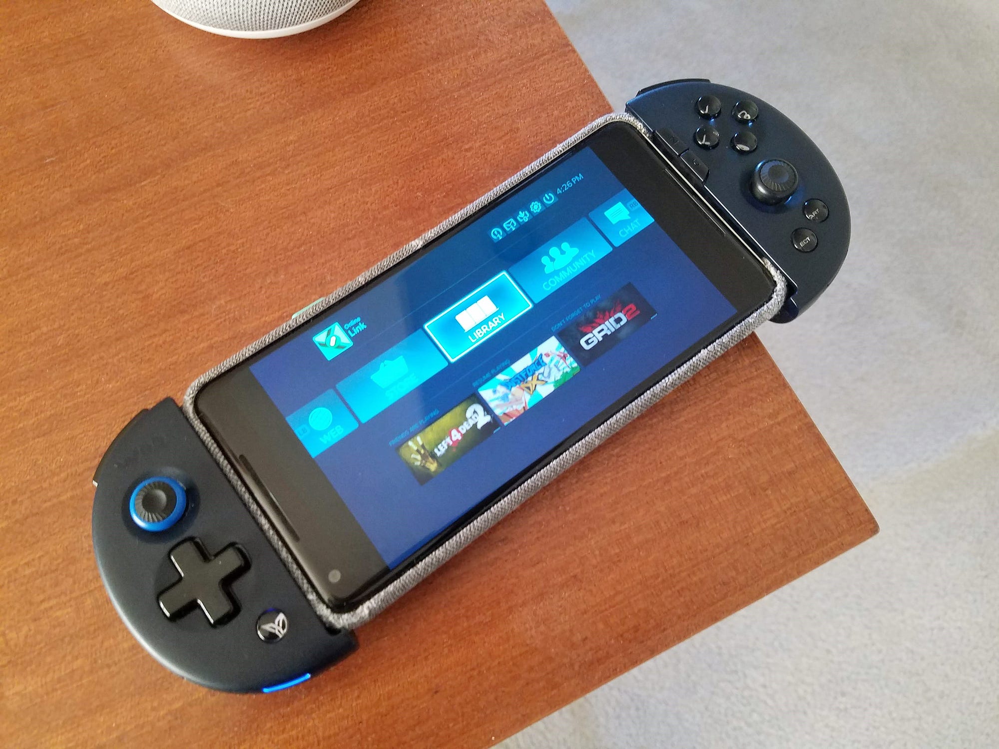 Flydigi Wee 2 Vs. Daqi M1 (M100). So when it comes gaming on Android… | by  Anthony Nguyen | Medium