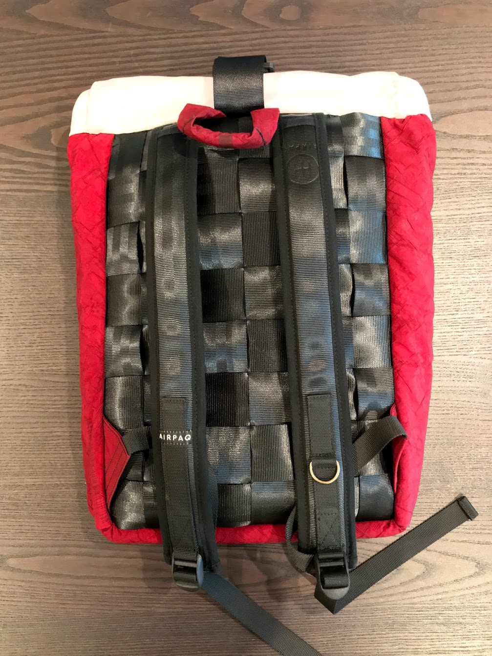 Airpaq, a Backpack Made from Airbags and Seatbelts: The Review 