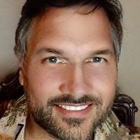 Mark McVey – Medium