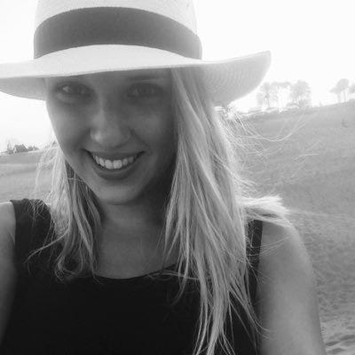 Marina Hils – Medium