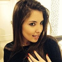 Laura Rocha Kuntzler – Medium