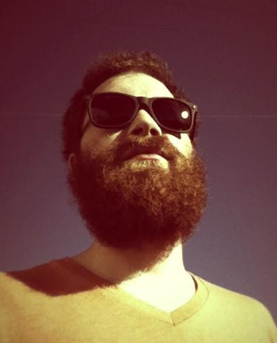 Steven Correa – Medium